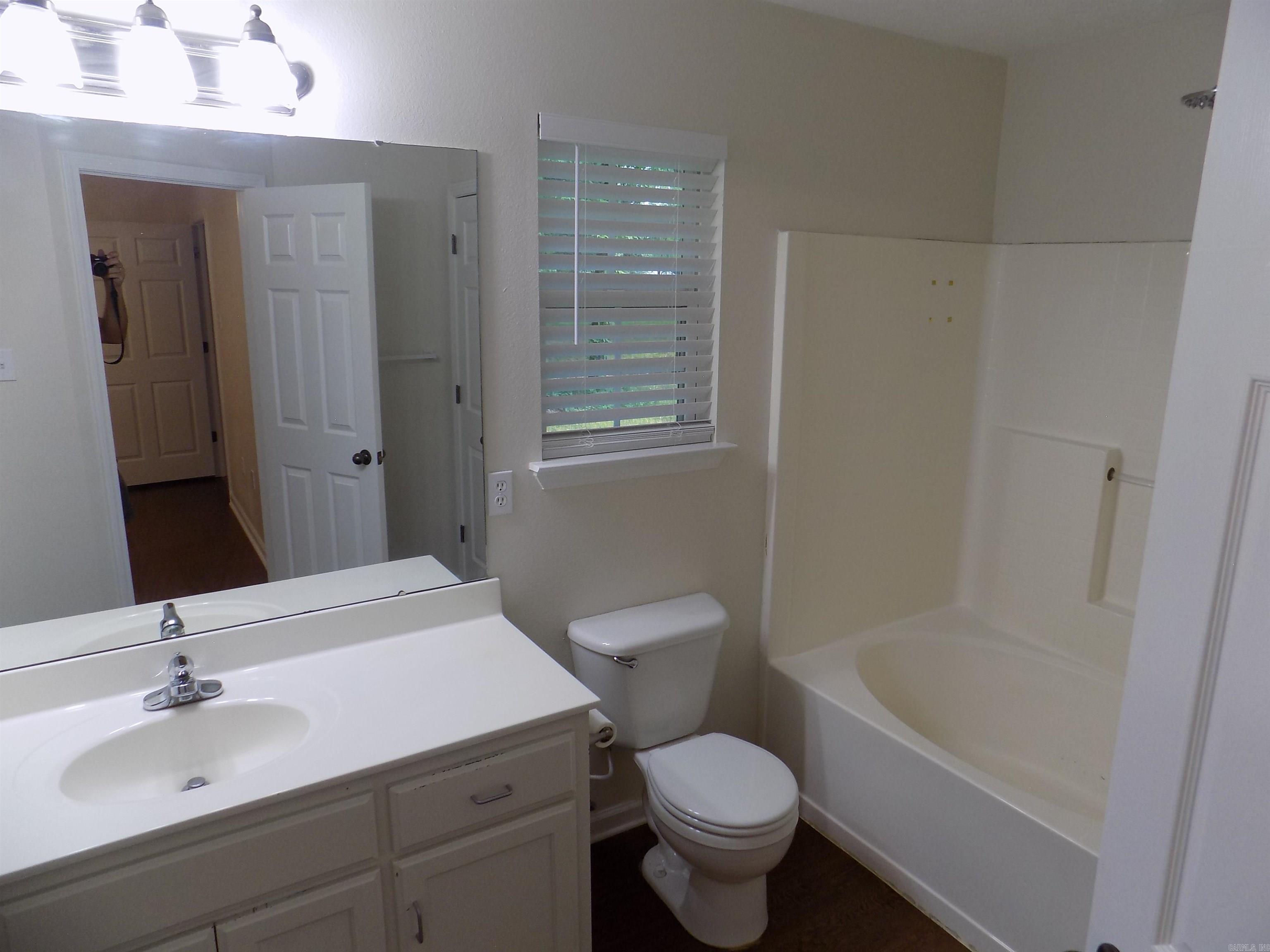 Skyline Drive - Residential Lease