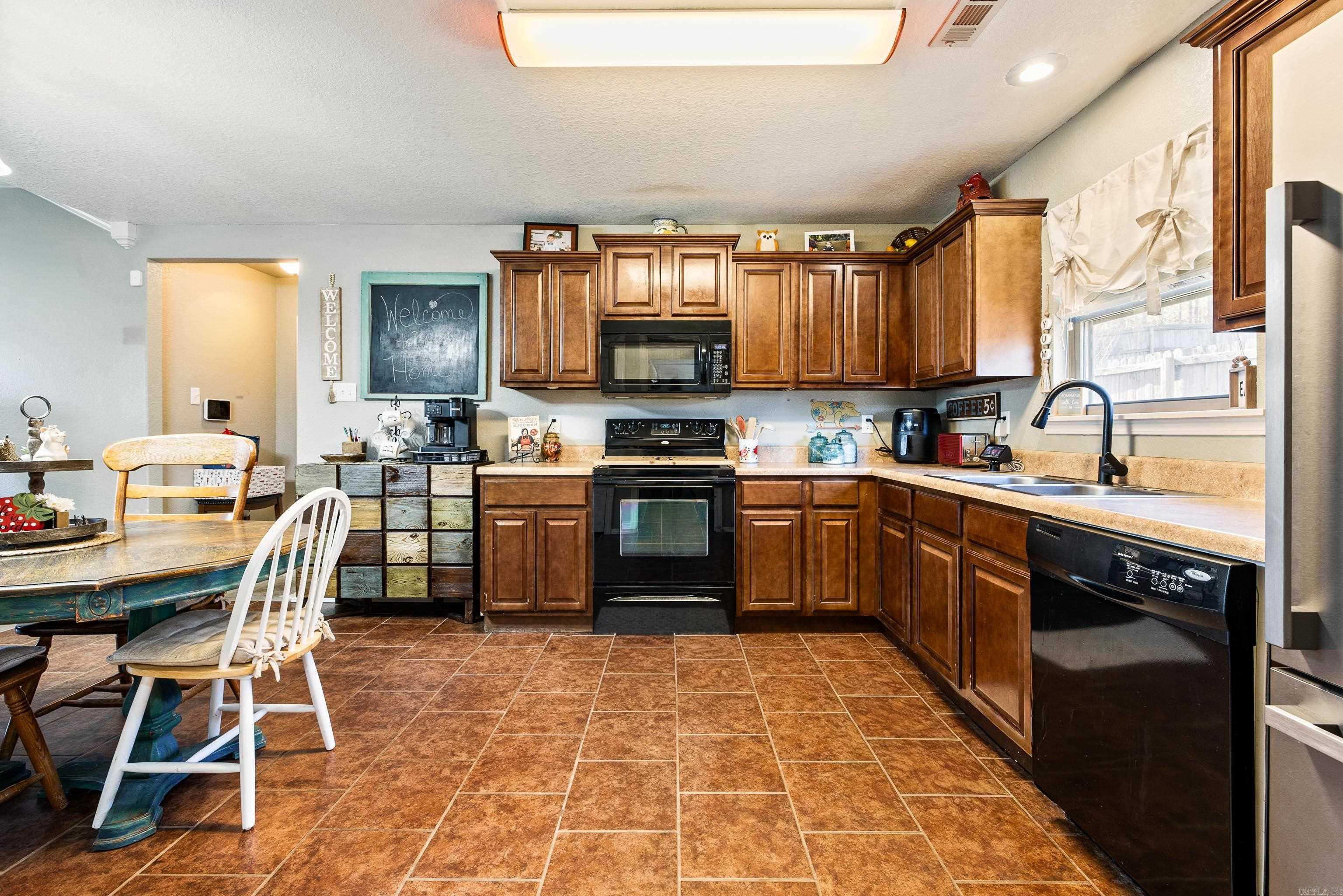 SILVER SPRINGS - Residential