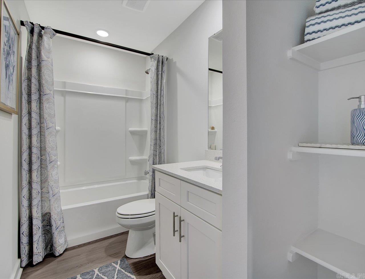 WOLFSBRIDGE @ CABOT PH 1-A - Residential