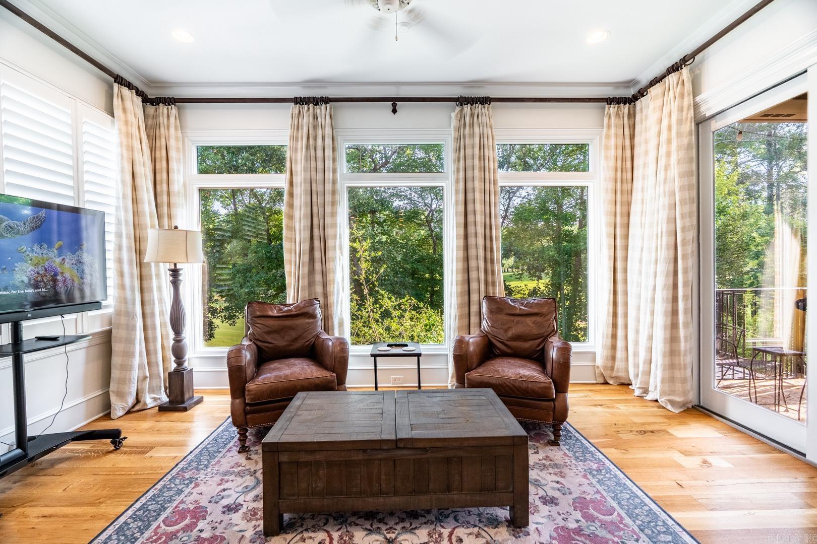 CHENAL VALLEY HALLEN COURT - Residential