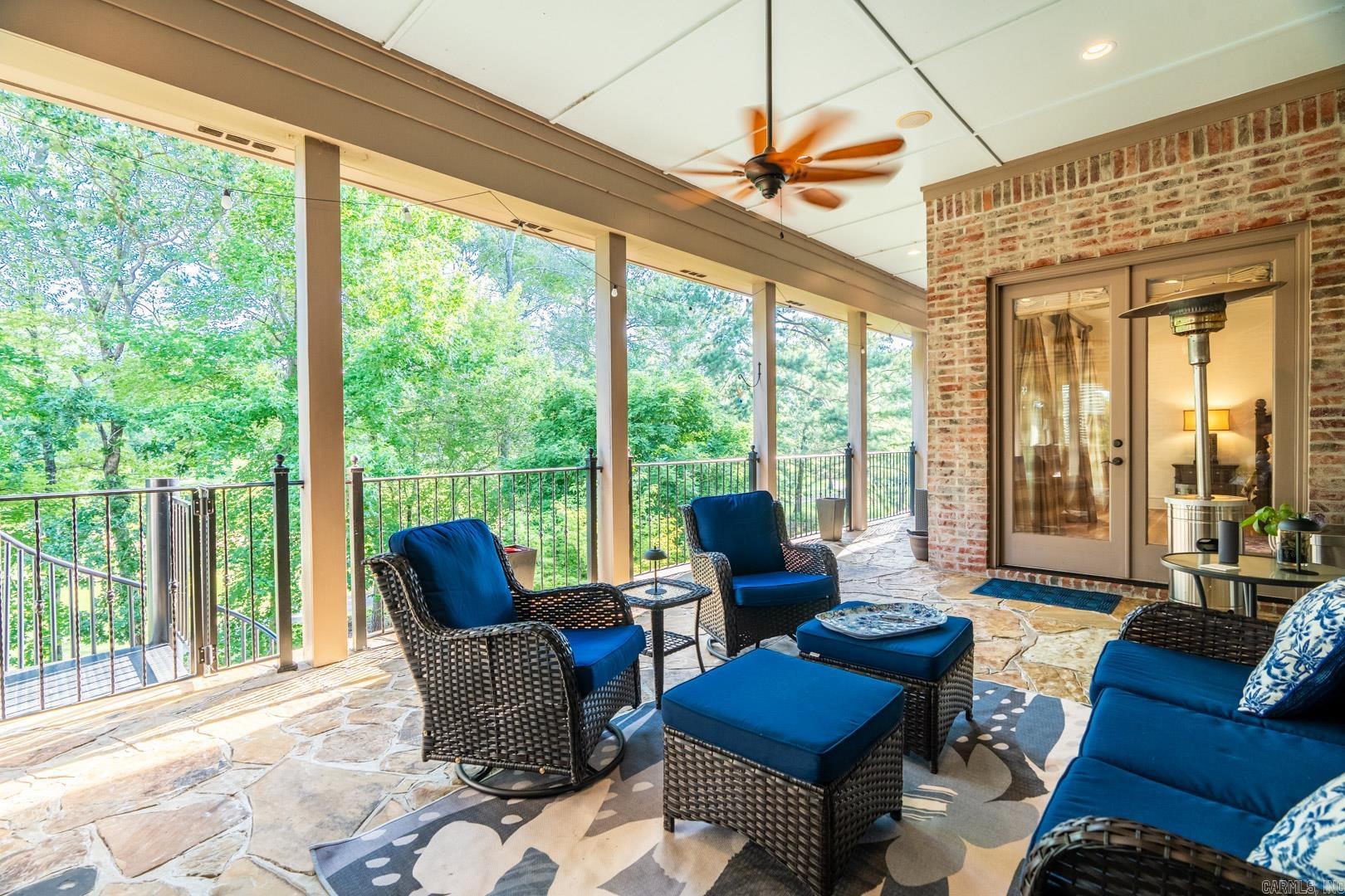 CHENAL VALLEY HALLEN COURT - Residential