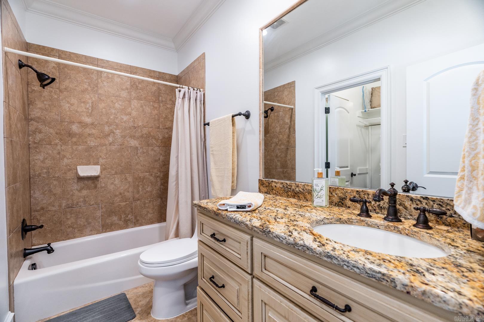 CHENAL VALLEY HALLEN COURT - Residential