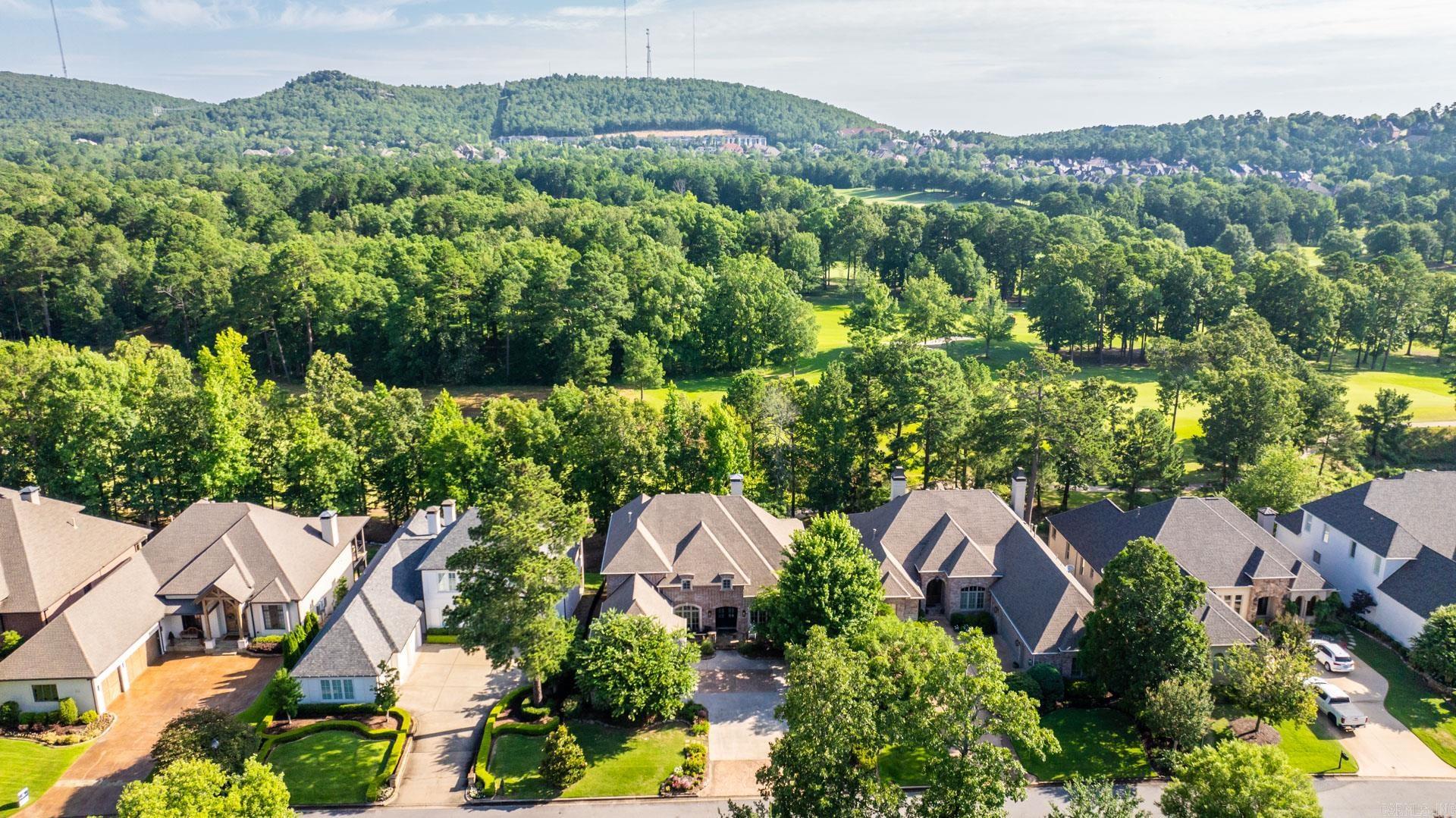 CHENAL VALLEY HALLEN COURT - Residential