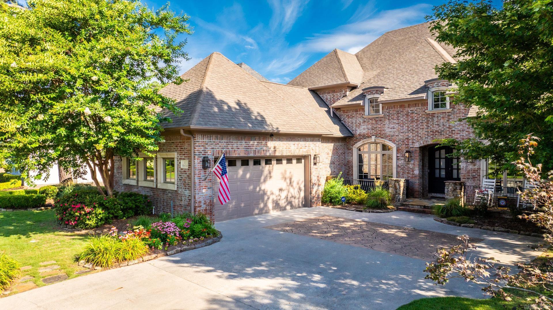 CHENAL VALLEY HALLEN COURT - Residential