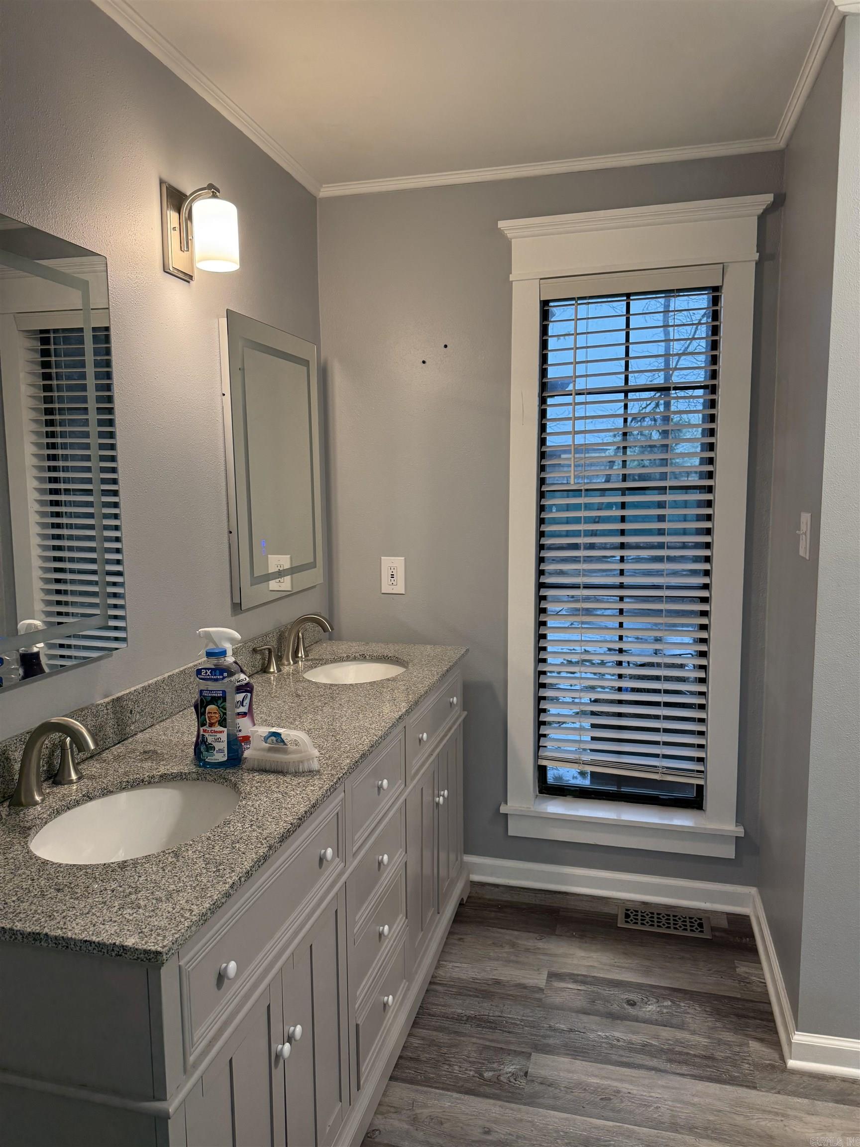 SHEFFIELD COVE - Residential