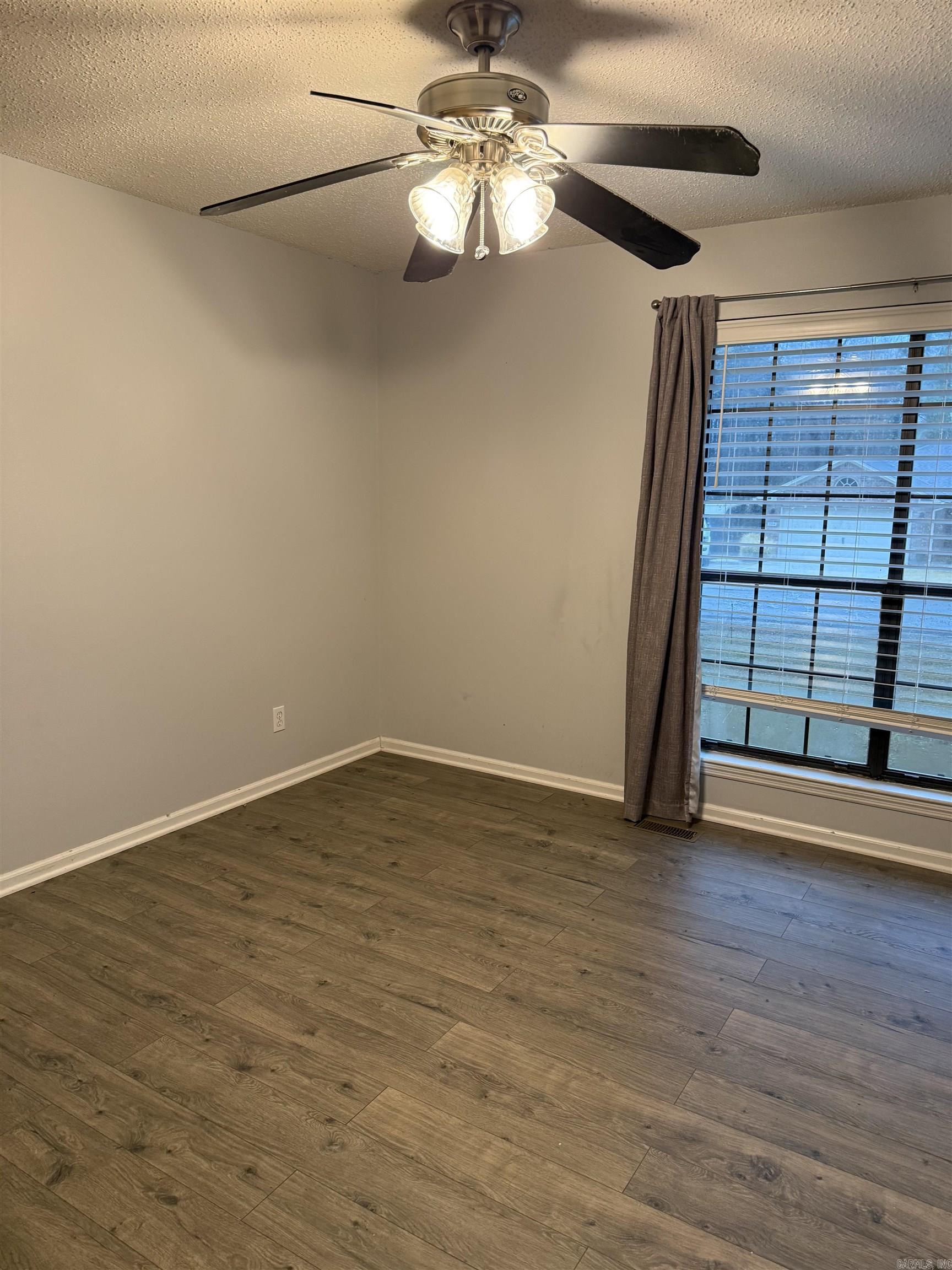 SHEFFIELD COVE - Residential