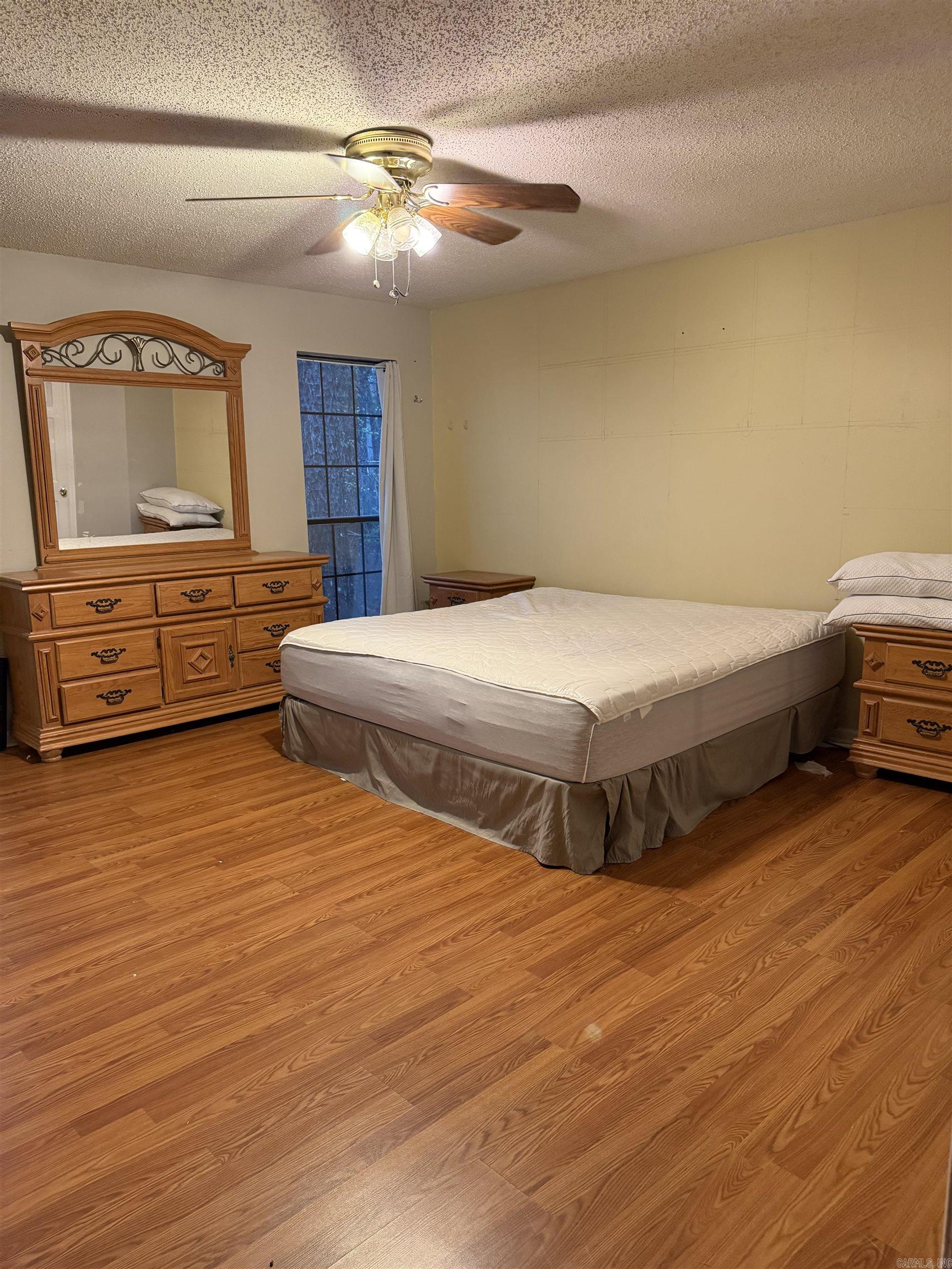 SHEFFIELD COVE - Residential