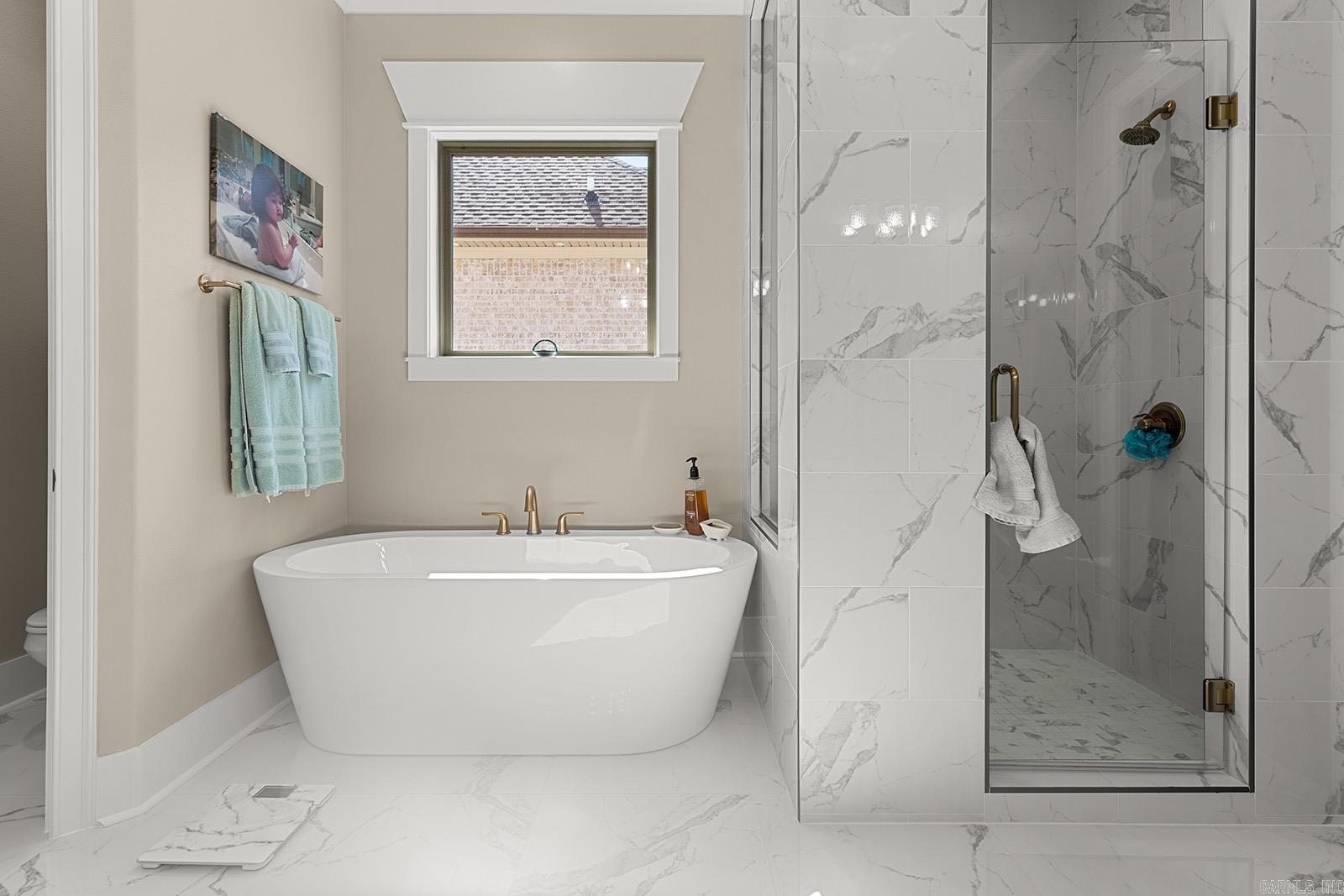 CHENAL VALLEY EPERNAY PLACE - Residential