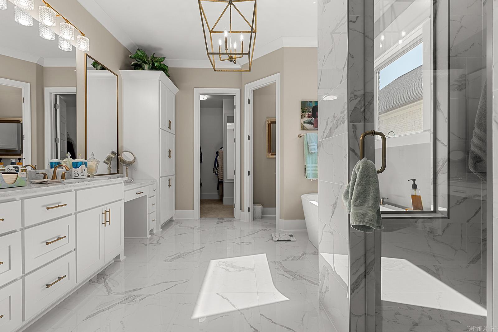 CHENAL VALLEY EPERNAY PLACE - Residential