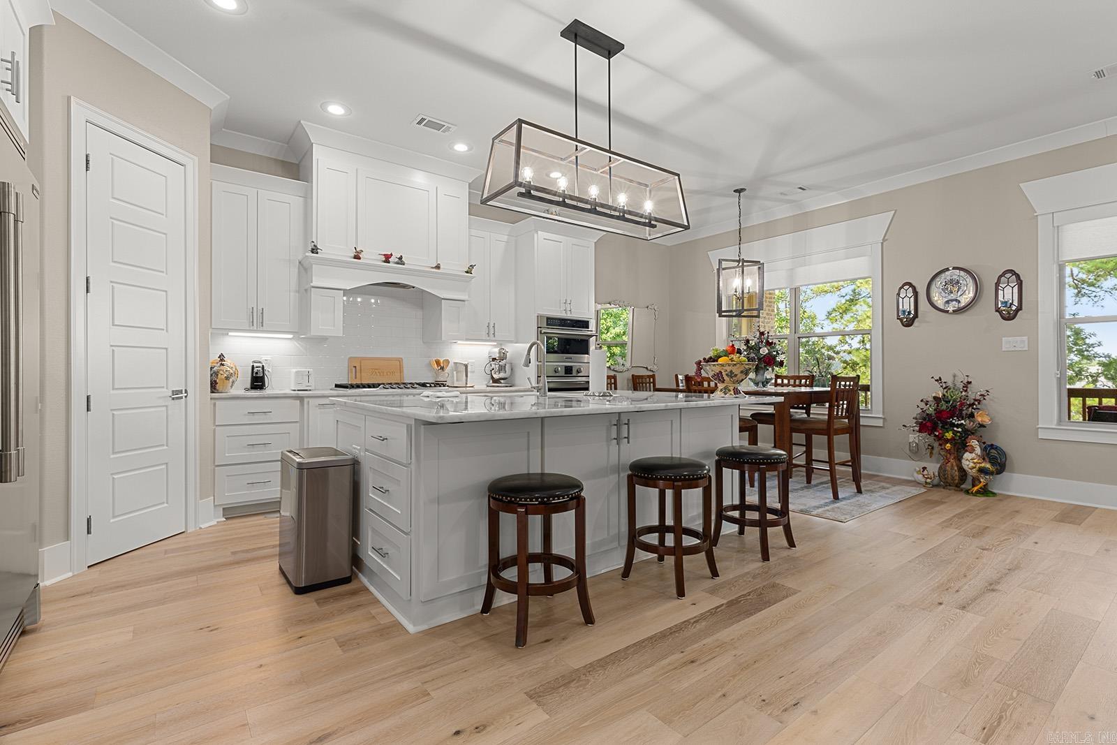 CHENAL VALLEY EPERNAY PLACE - Residential