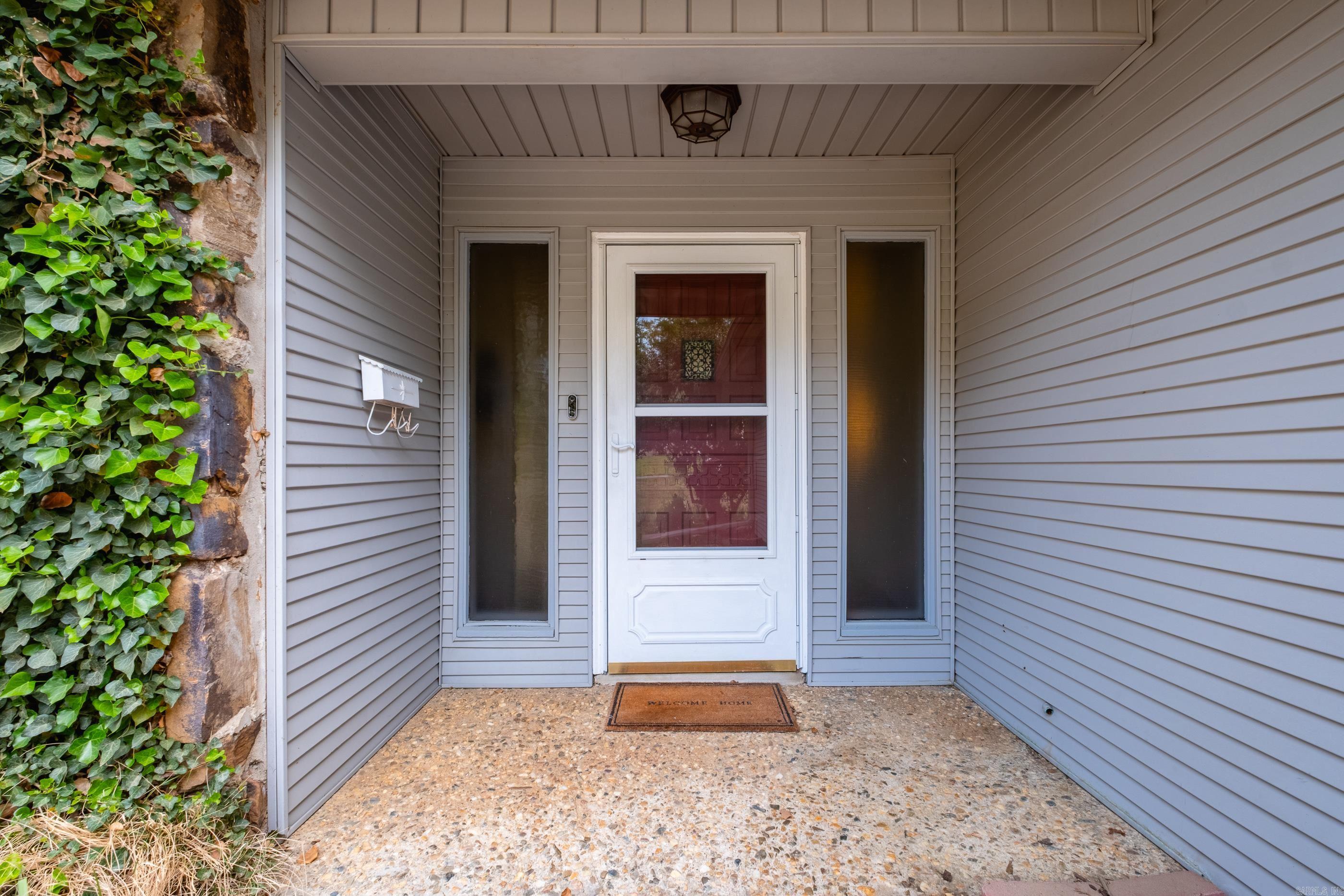 STURBRIDGE - Residential