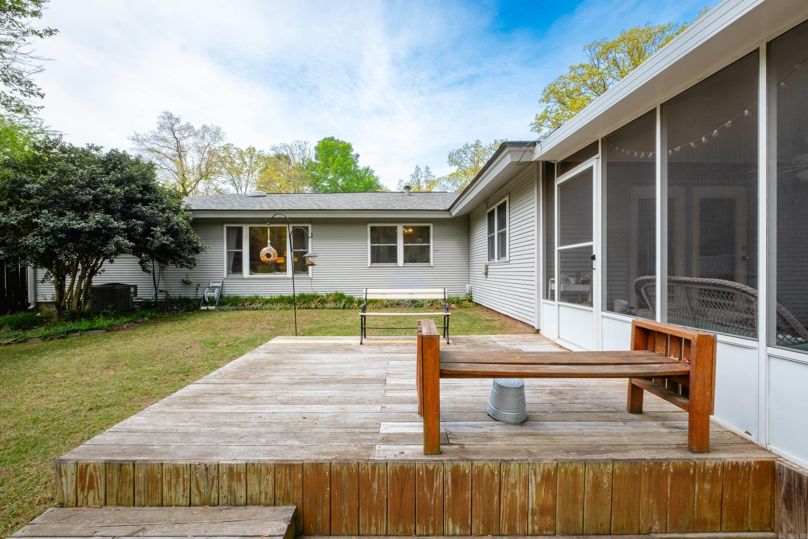 STURBRIDGE - Residential