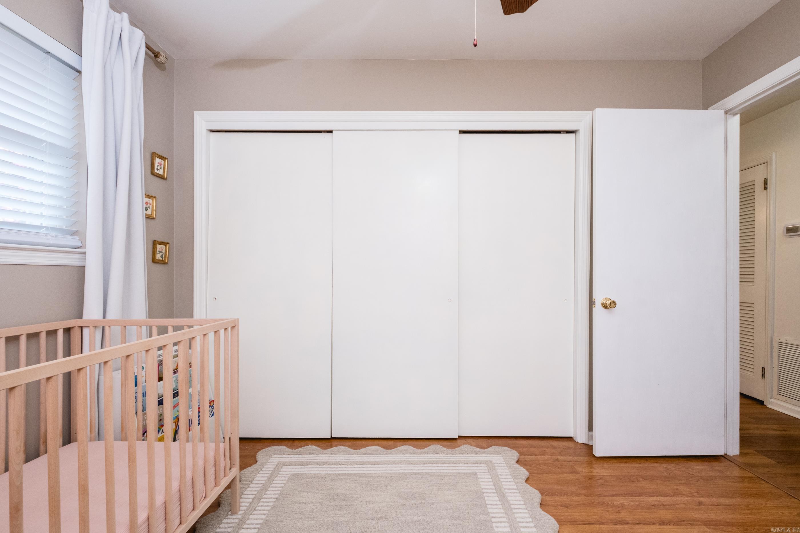 STURBRIDGE - Residential