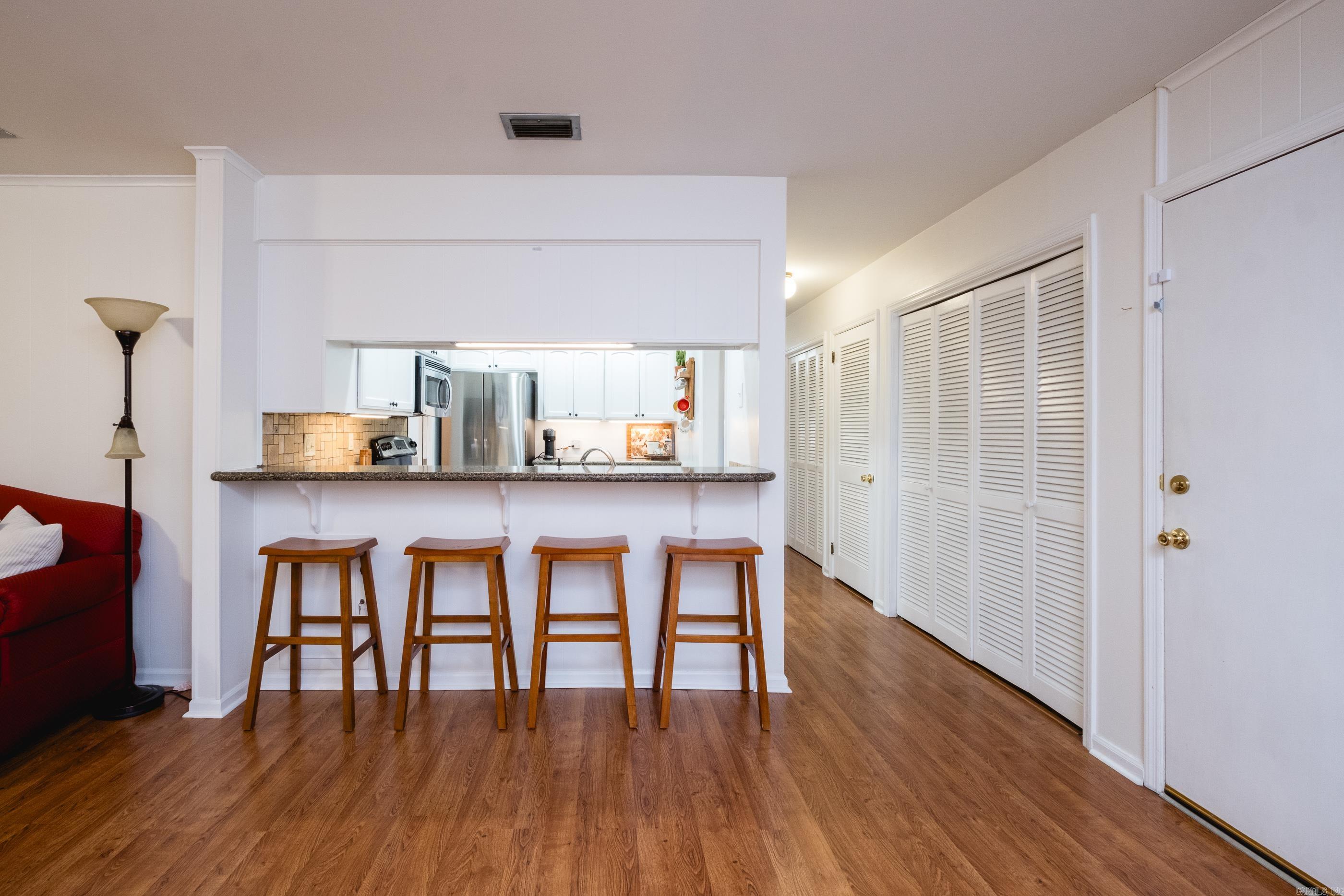 STURBRIDGE - Residential