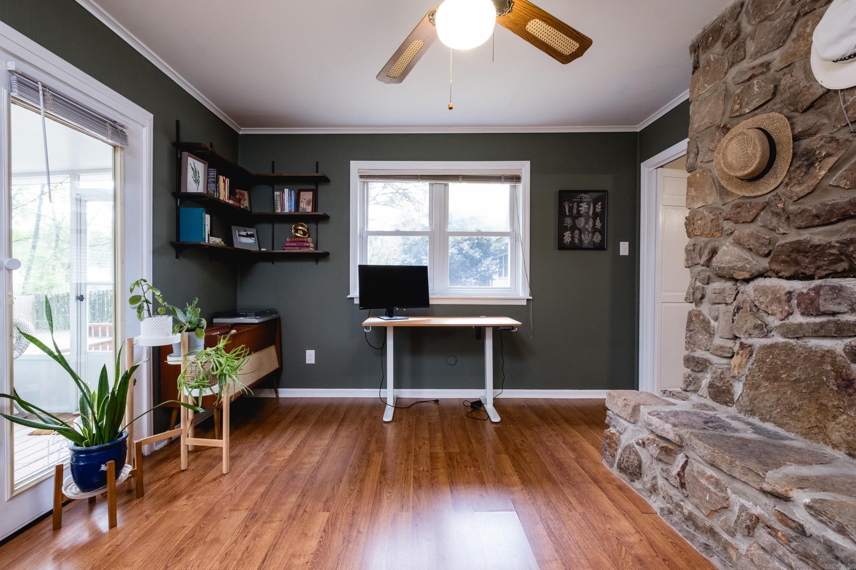 STURBRIDGE - Residential