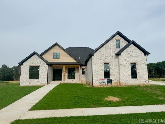New Construction in West Conway in beautiful Lands End Subdivision. Buy now and make all the interior selections!