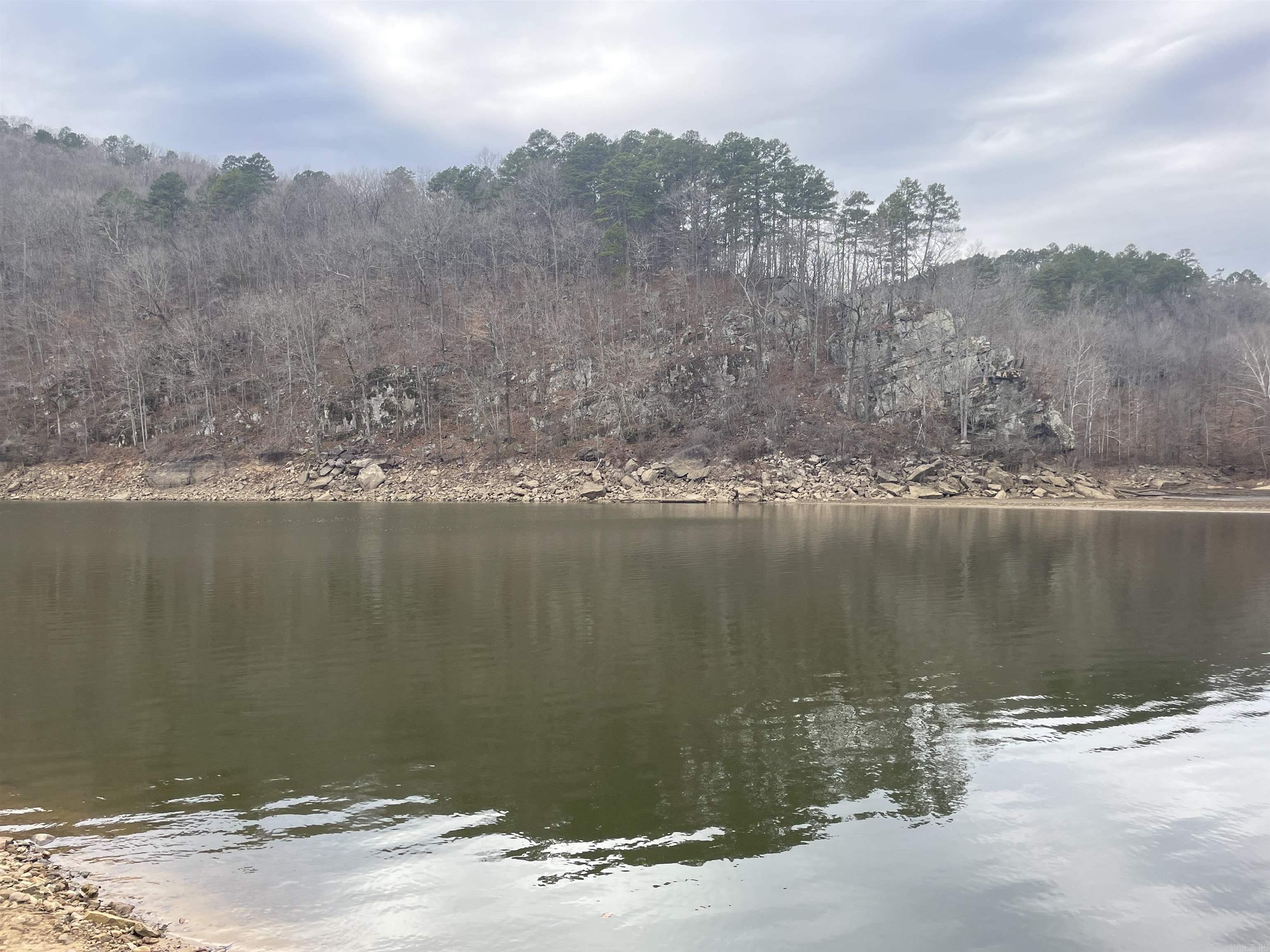 TOMAHAWK VILLAGE - Residential