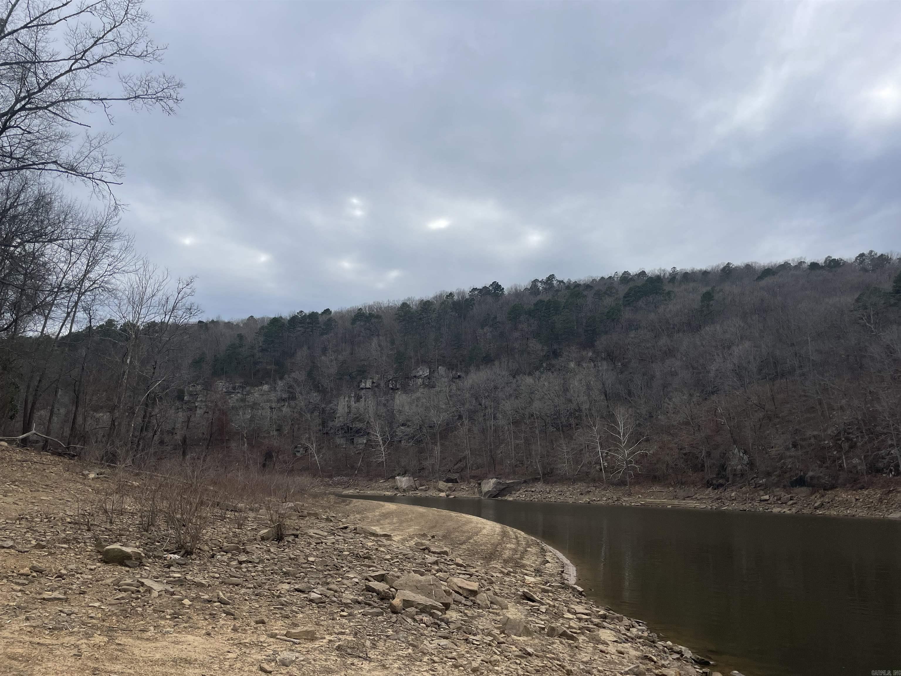 TOMAHAWK VILLAGE - Residential