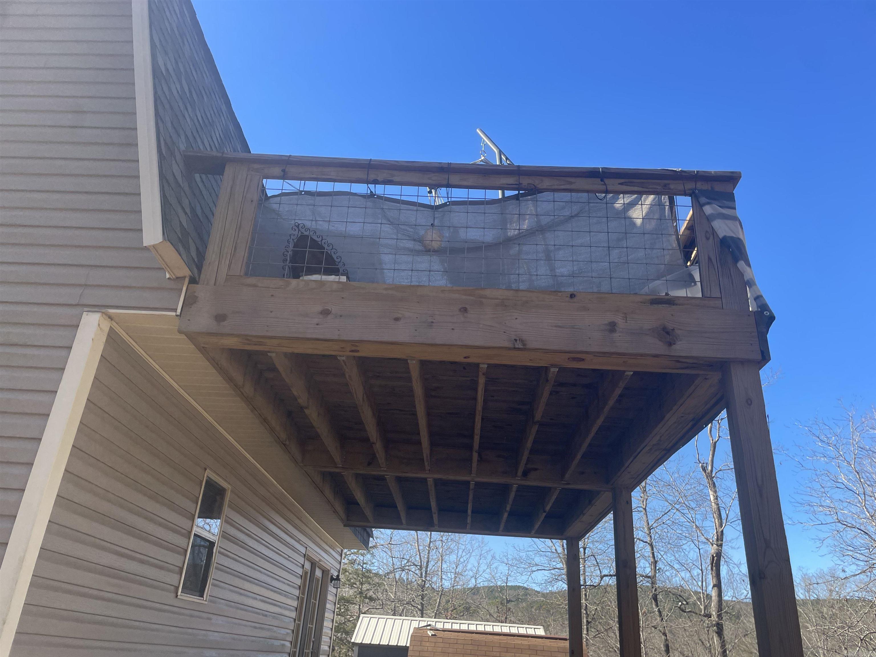 TOMAHAWK VILLAGE - Residential