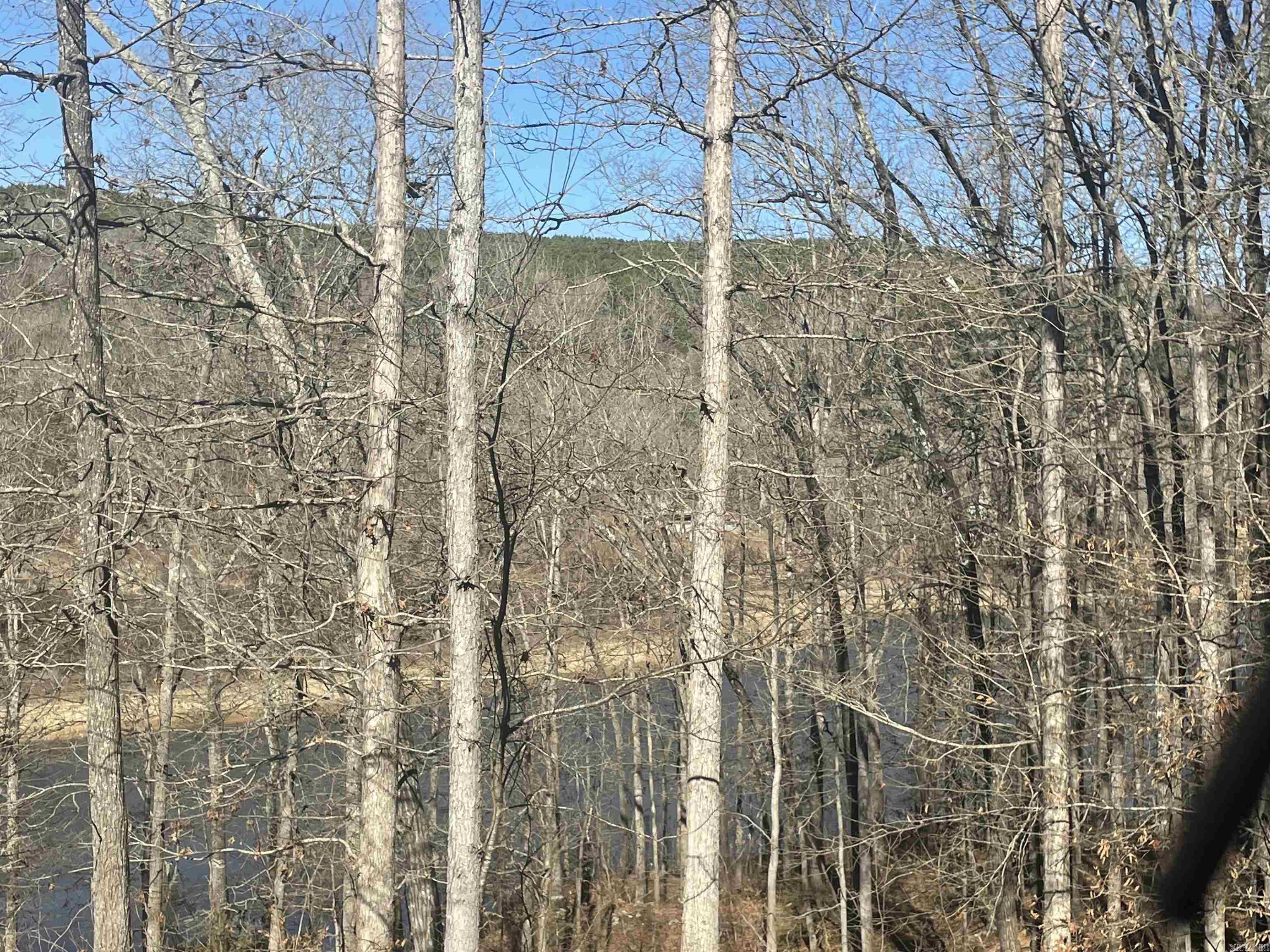 TOMAHAWK VILLAGE - Residential