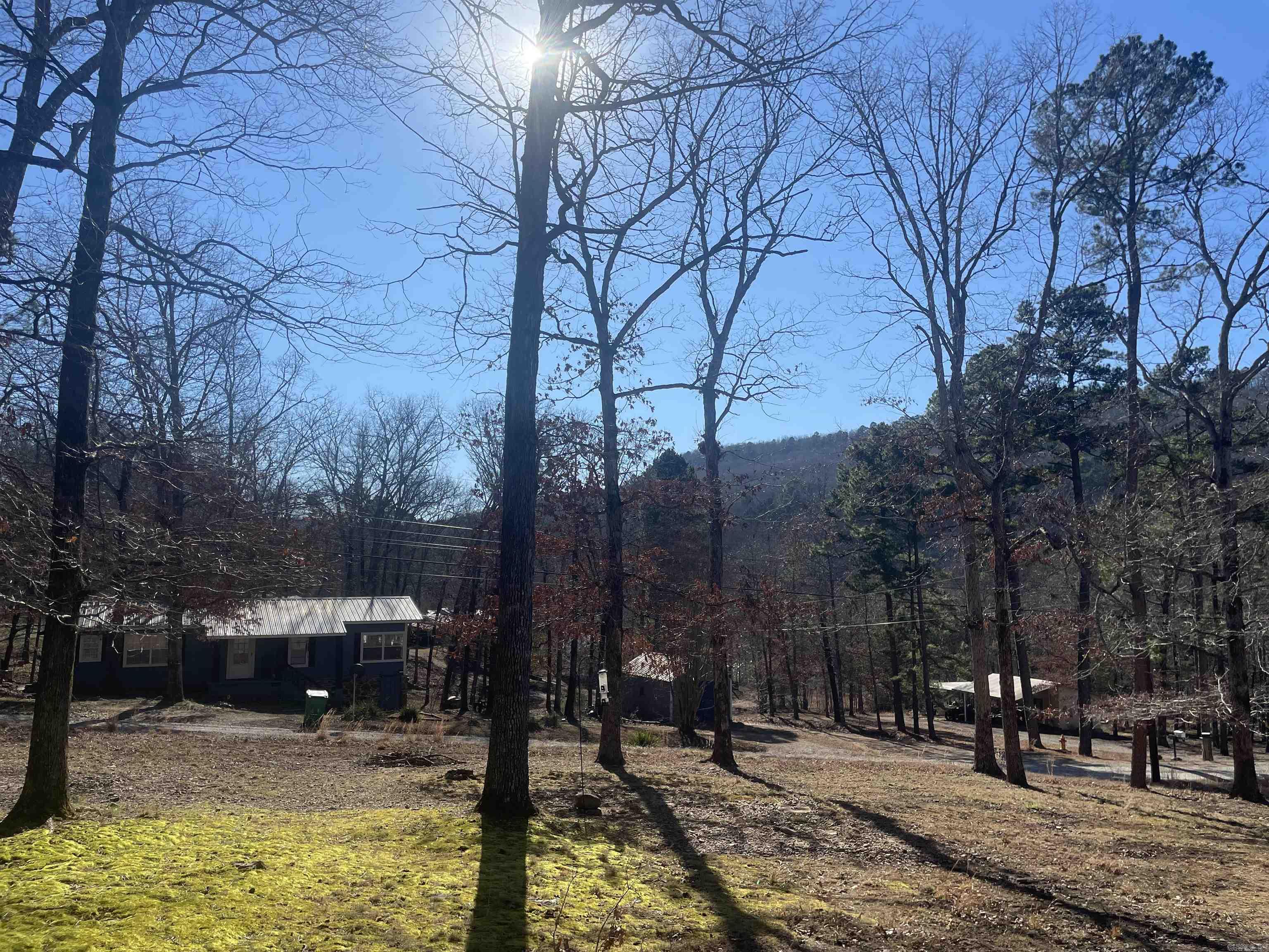 TOMAHAWK VILLAGE - Residential