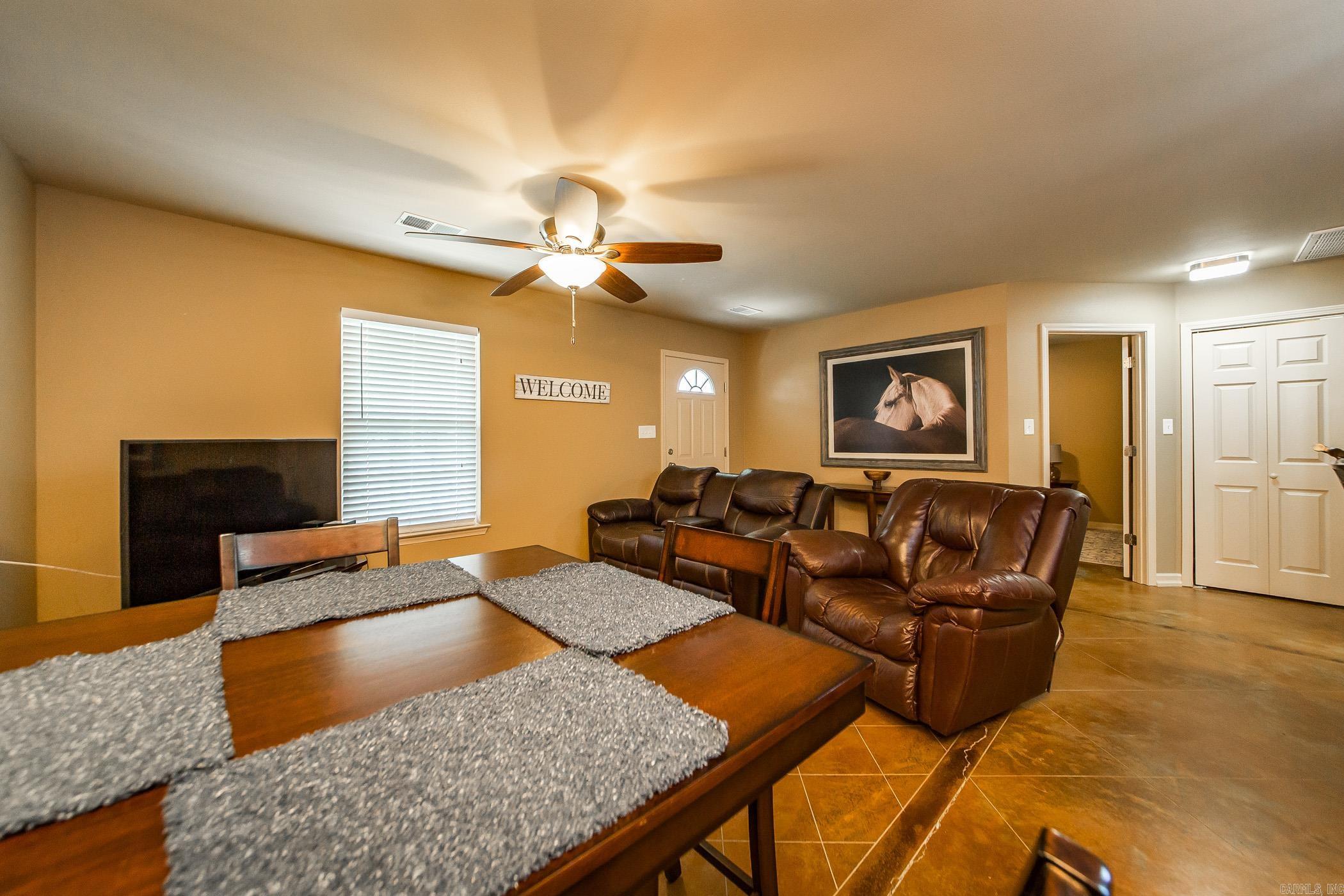 THARPS WHISPERING PINES - Residential