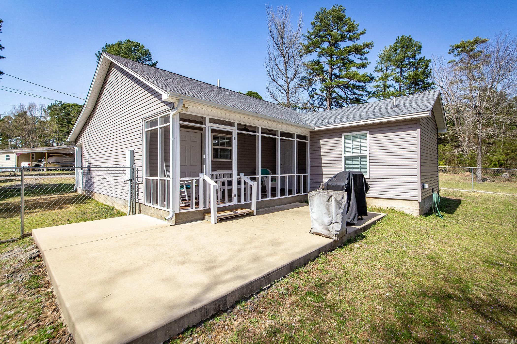 THARPS WHISPERING PINES - Residential