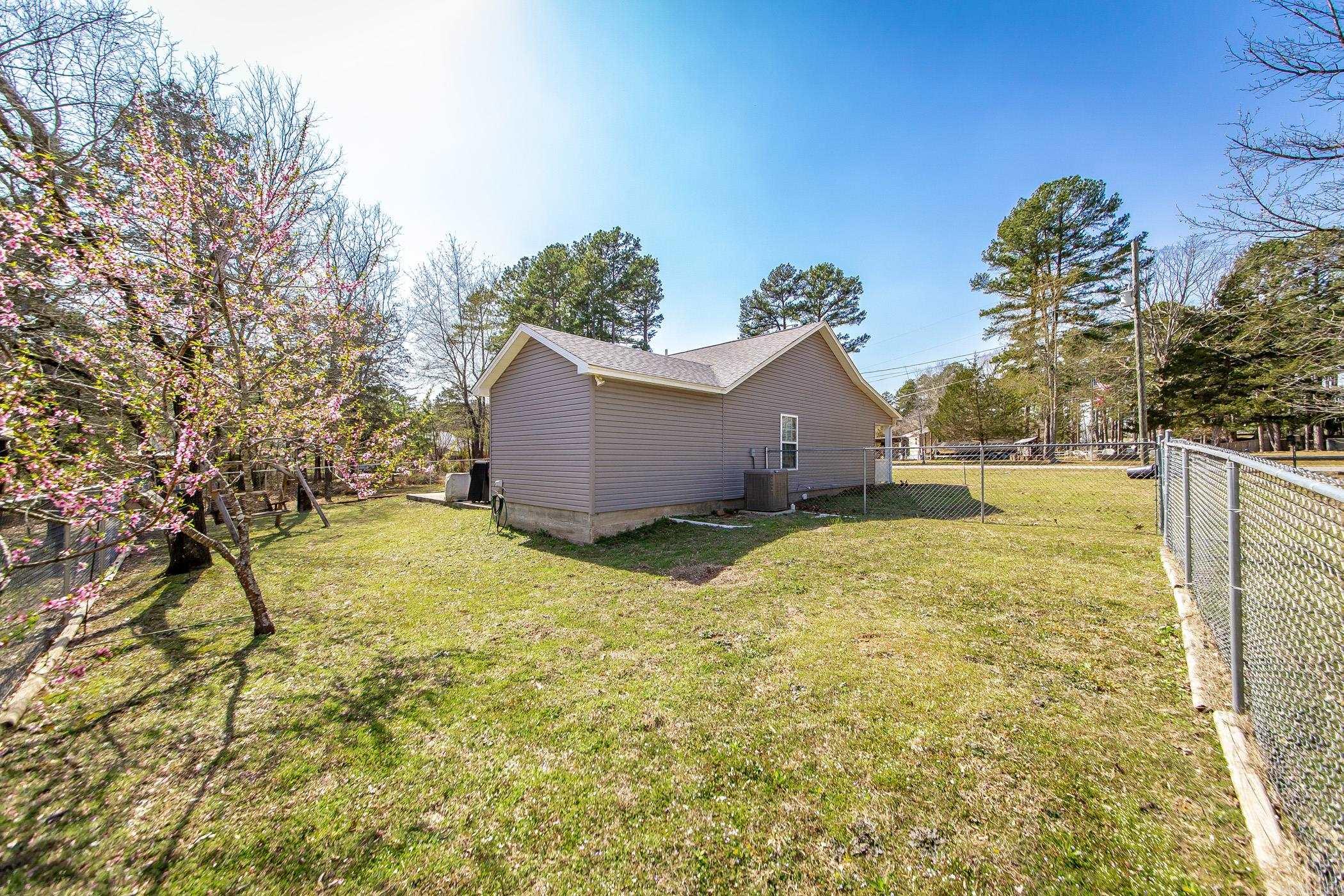 THARPS WHISPERING PINES - Residential