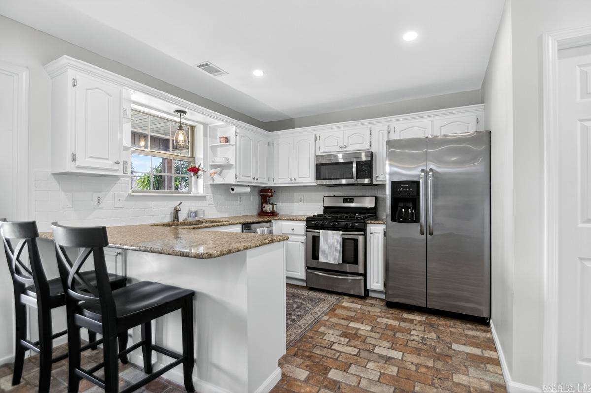 SPRING CREEK VILLAGE - Residential