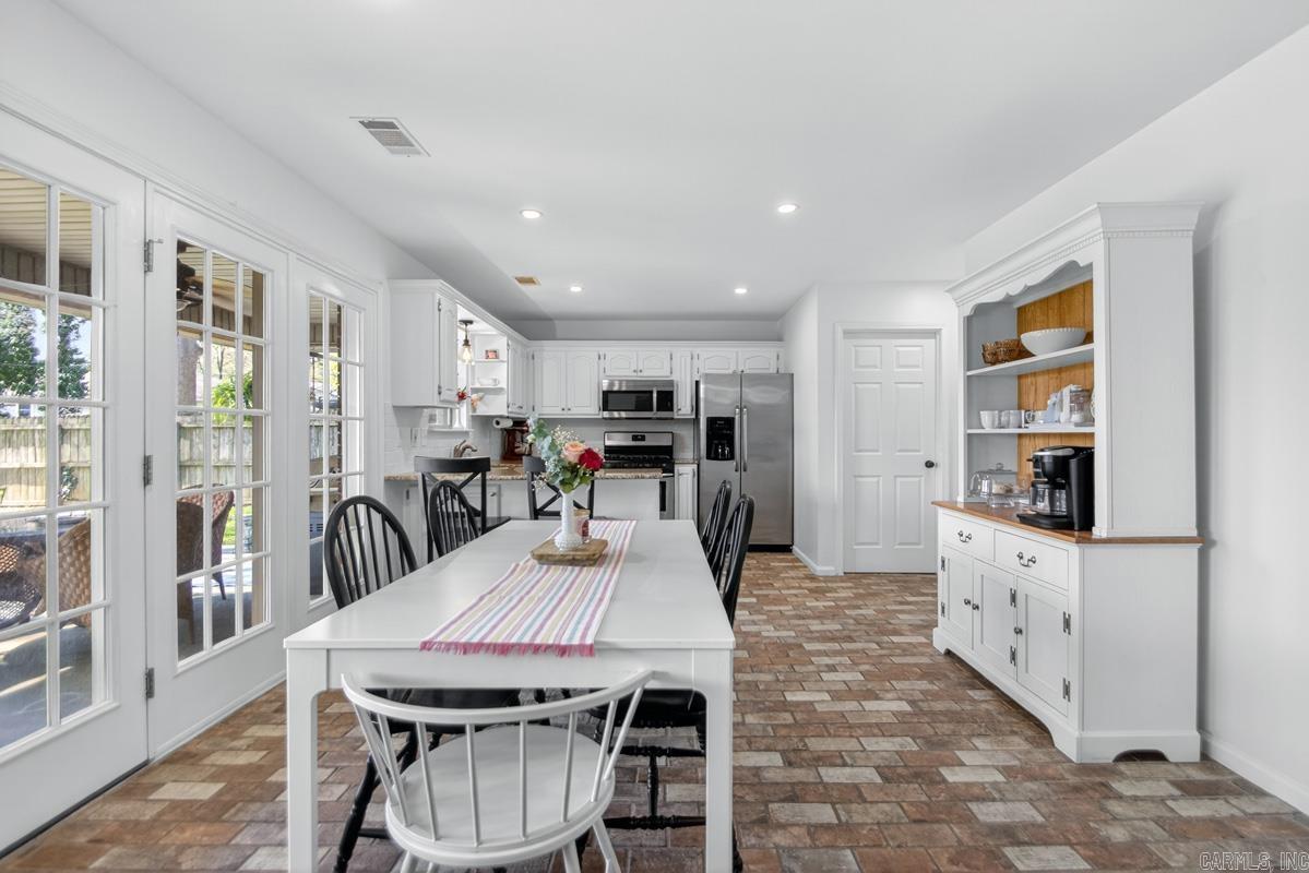 SPRING CREEK VILLAGE - Residential