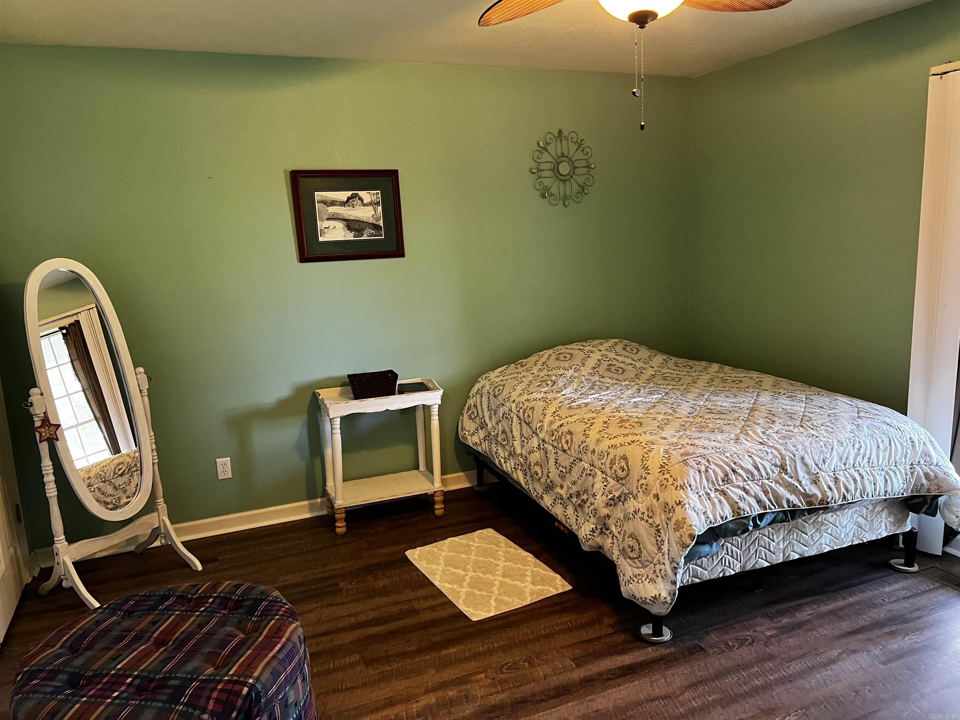 MEADOWVIEW - Residential
