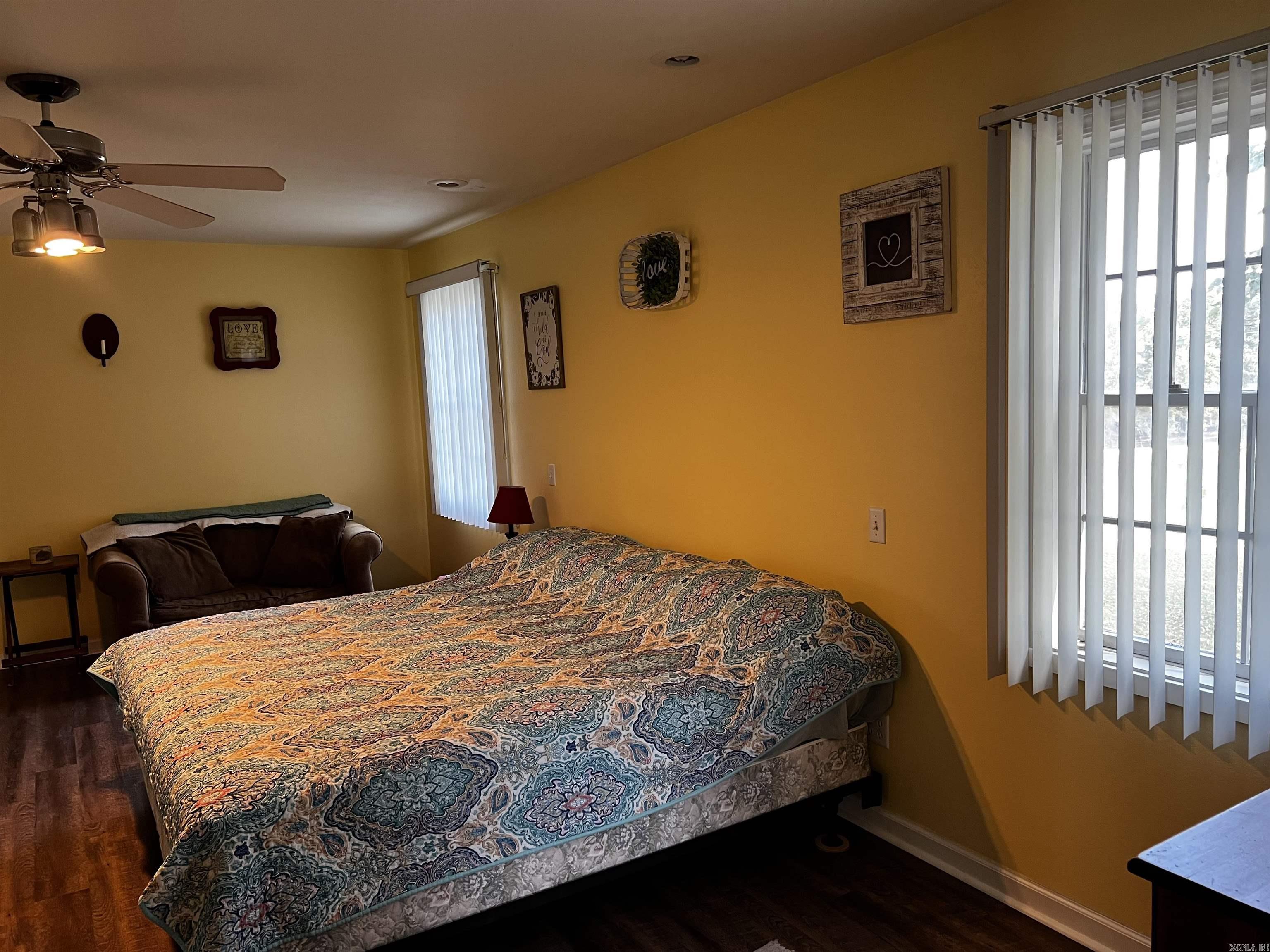 MEADOWVIEW - Residential