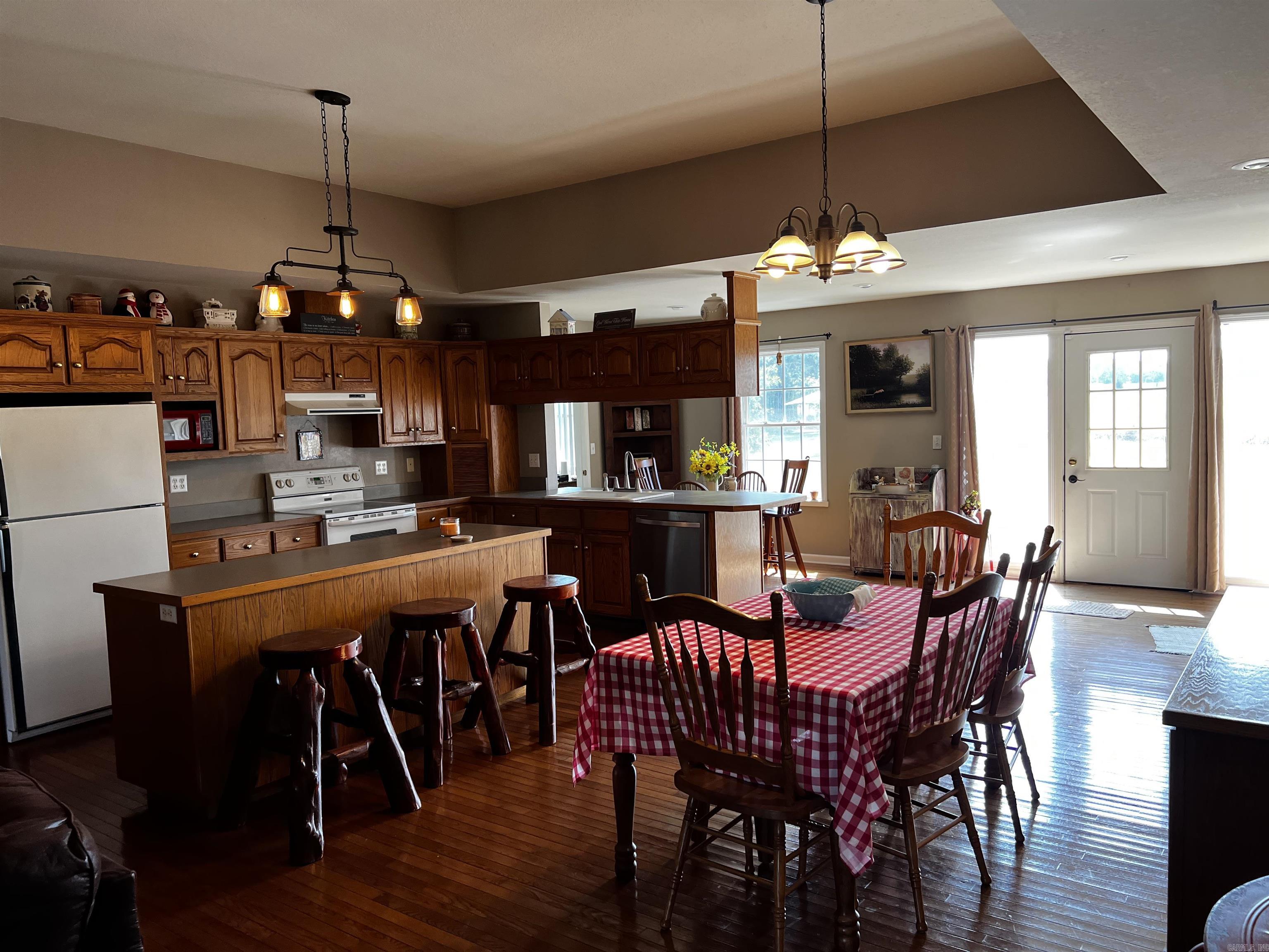 MEADOWVIEW - Residential