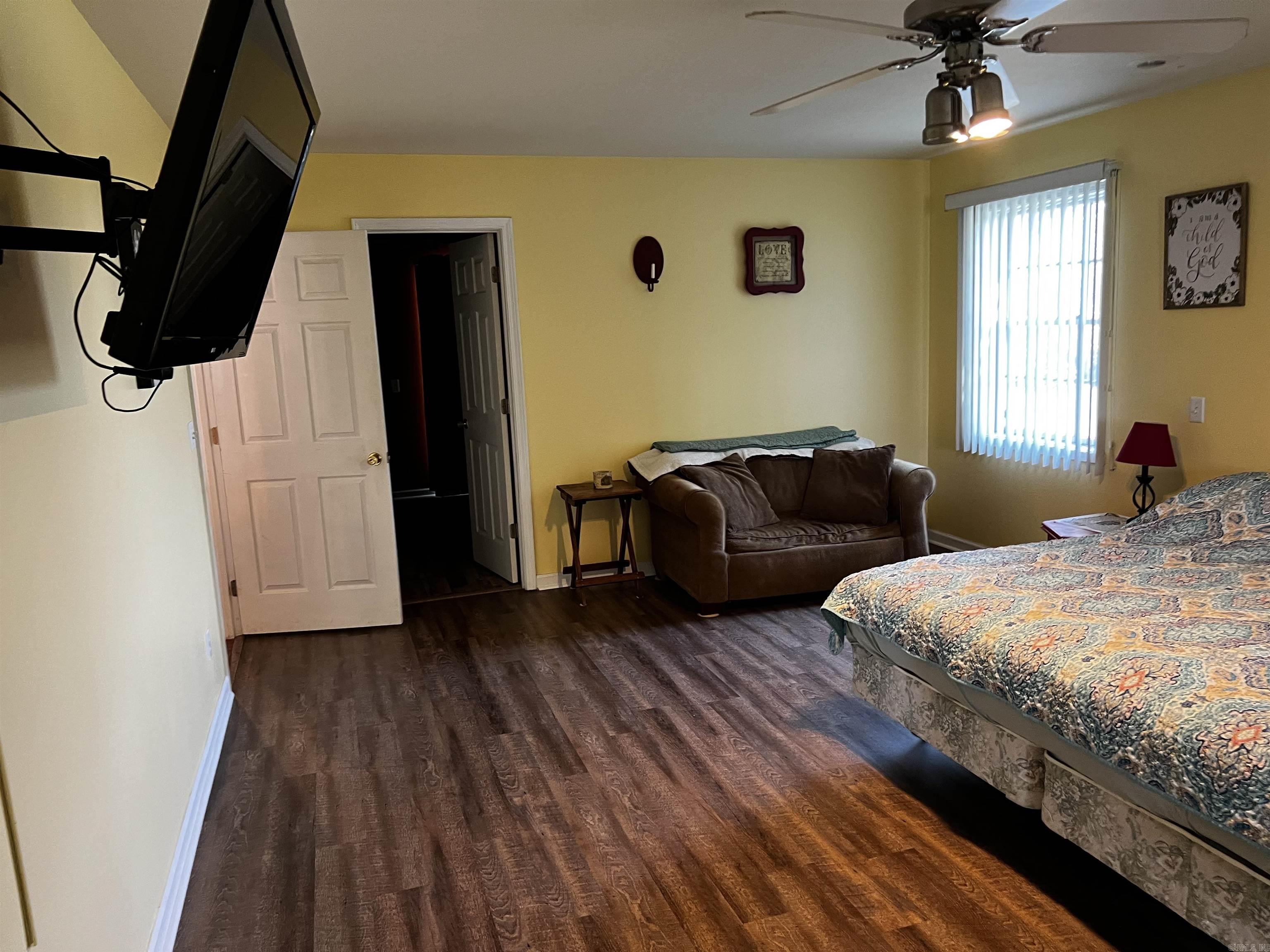 MEADOWVIEW - Residential