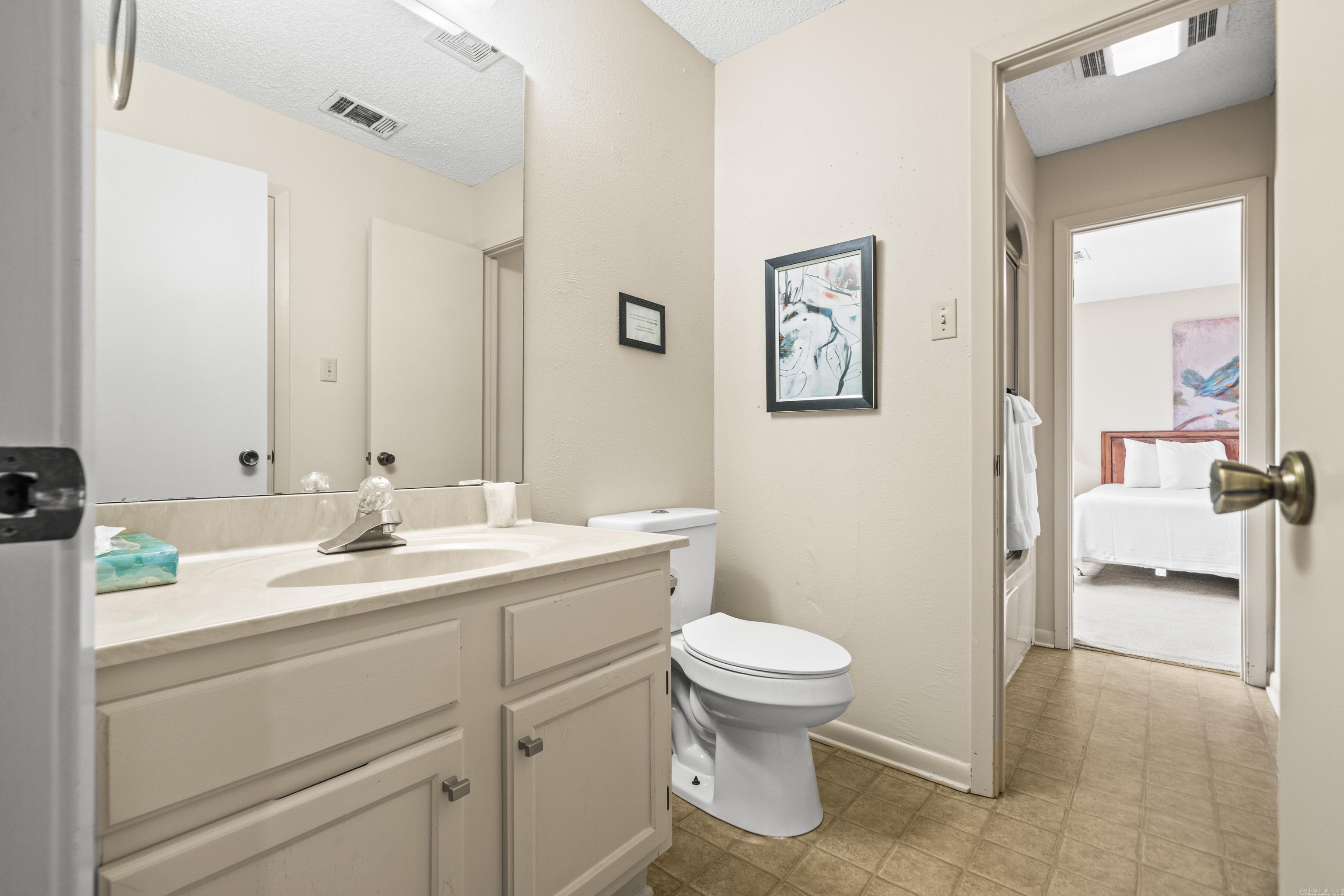 EMERALD ISLE HPR - Residential