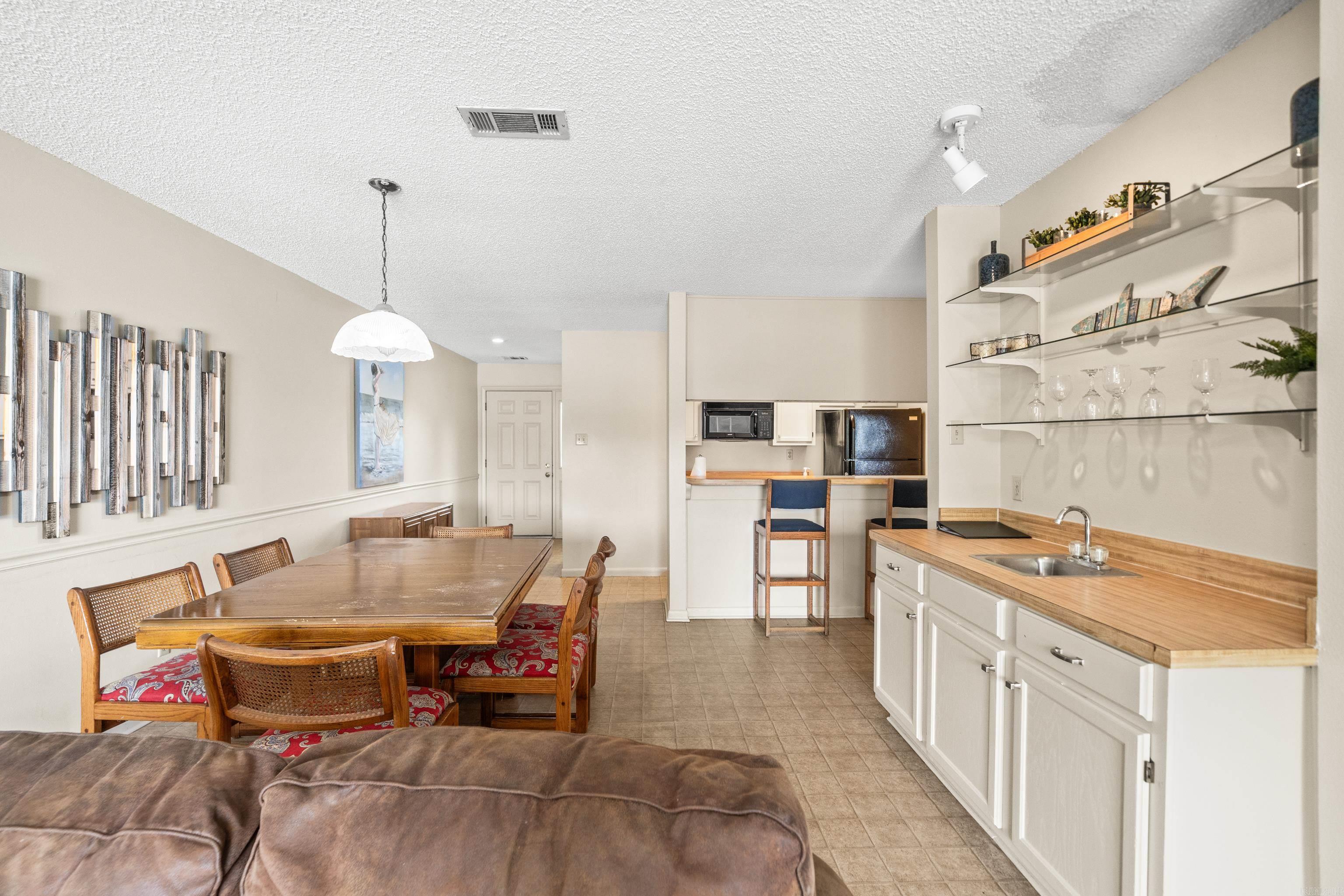 EMERALD ISLE HPR - Residential