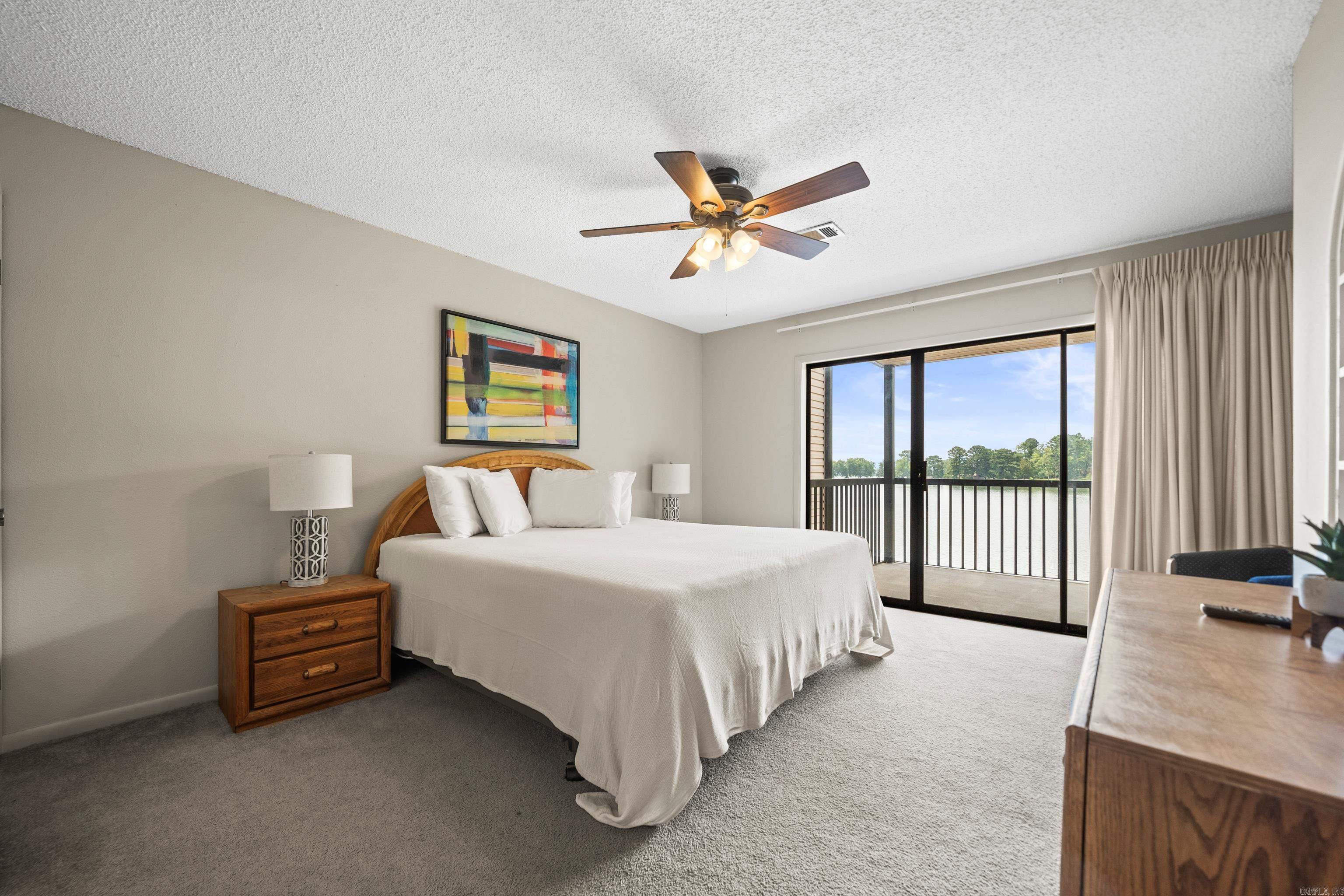 EMERALD ISLE HPR - Residential