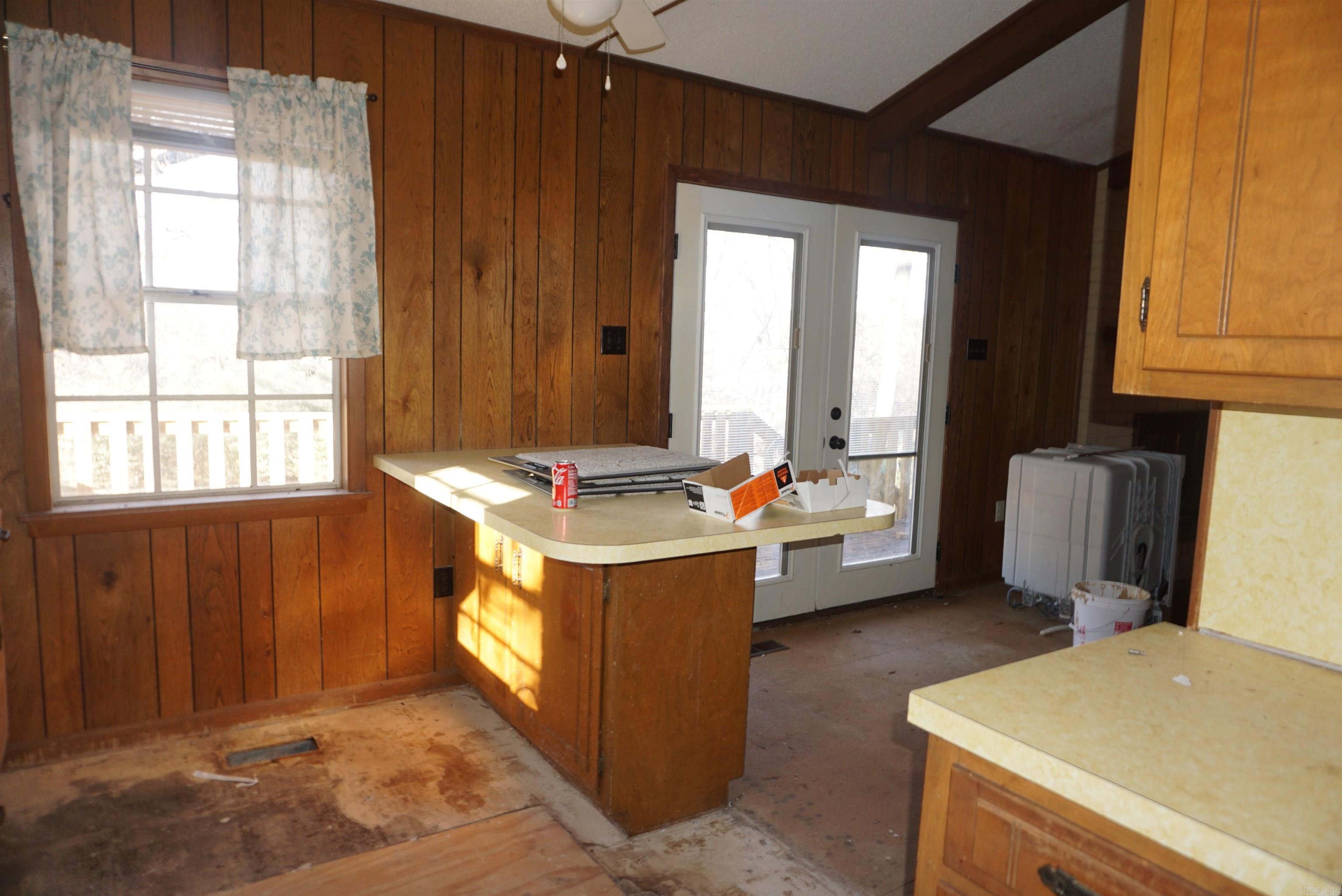 JAMES S/D - Residential