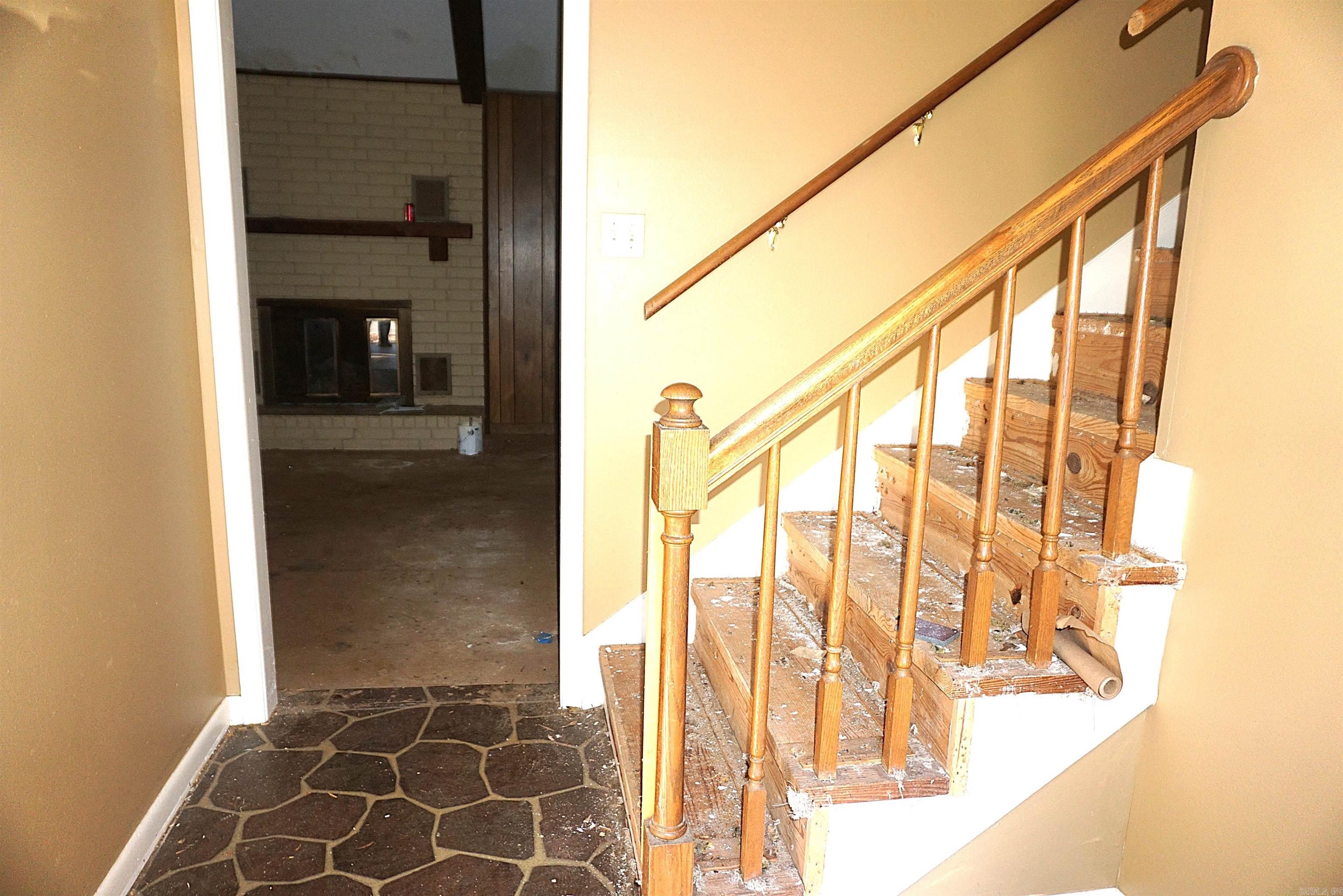 JAMES S/D - Residential