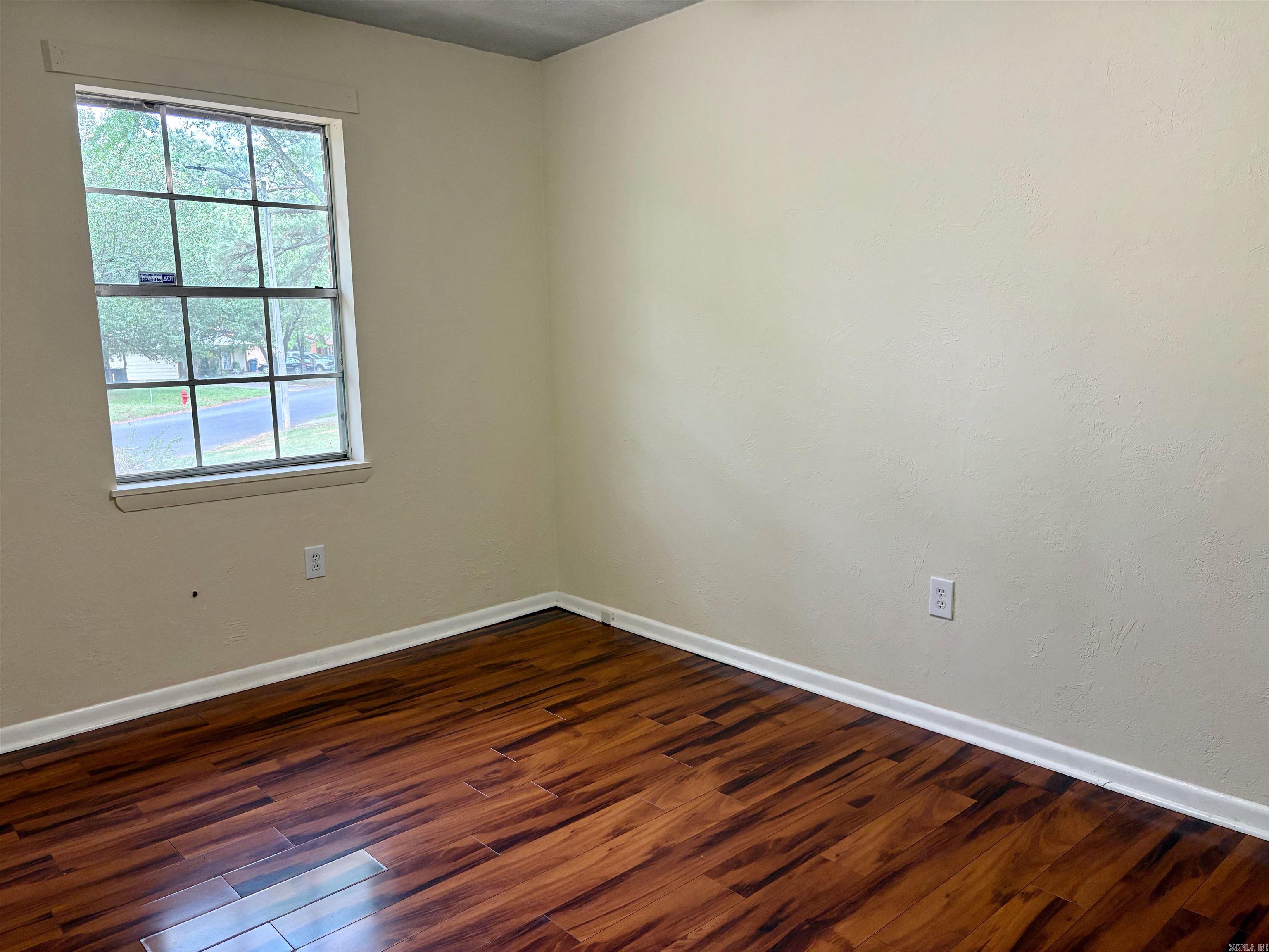 WESTWOOD GARDENS - Residential