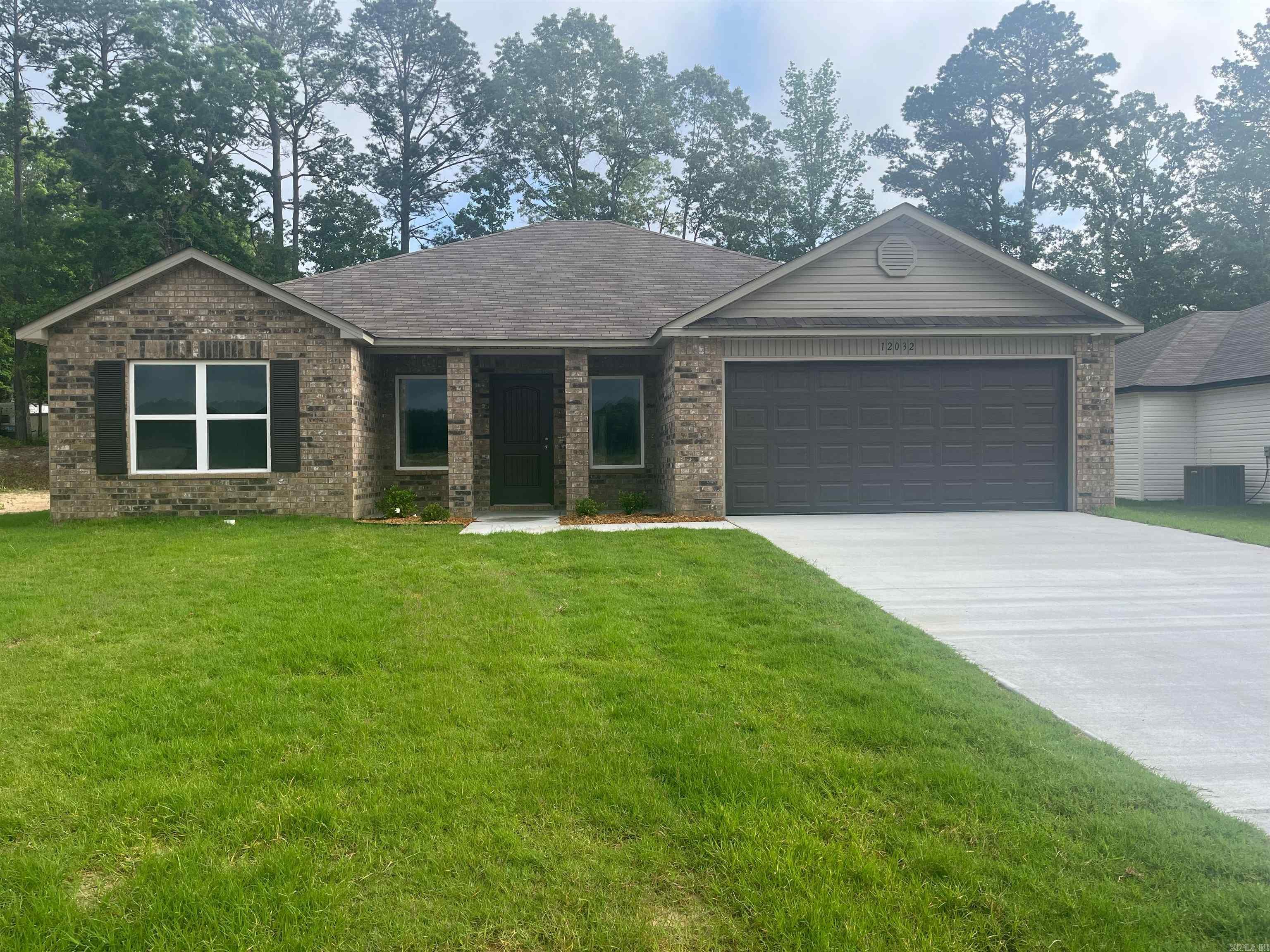 SPRINGLAKE TRAILS - Residential