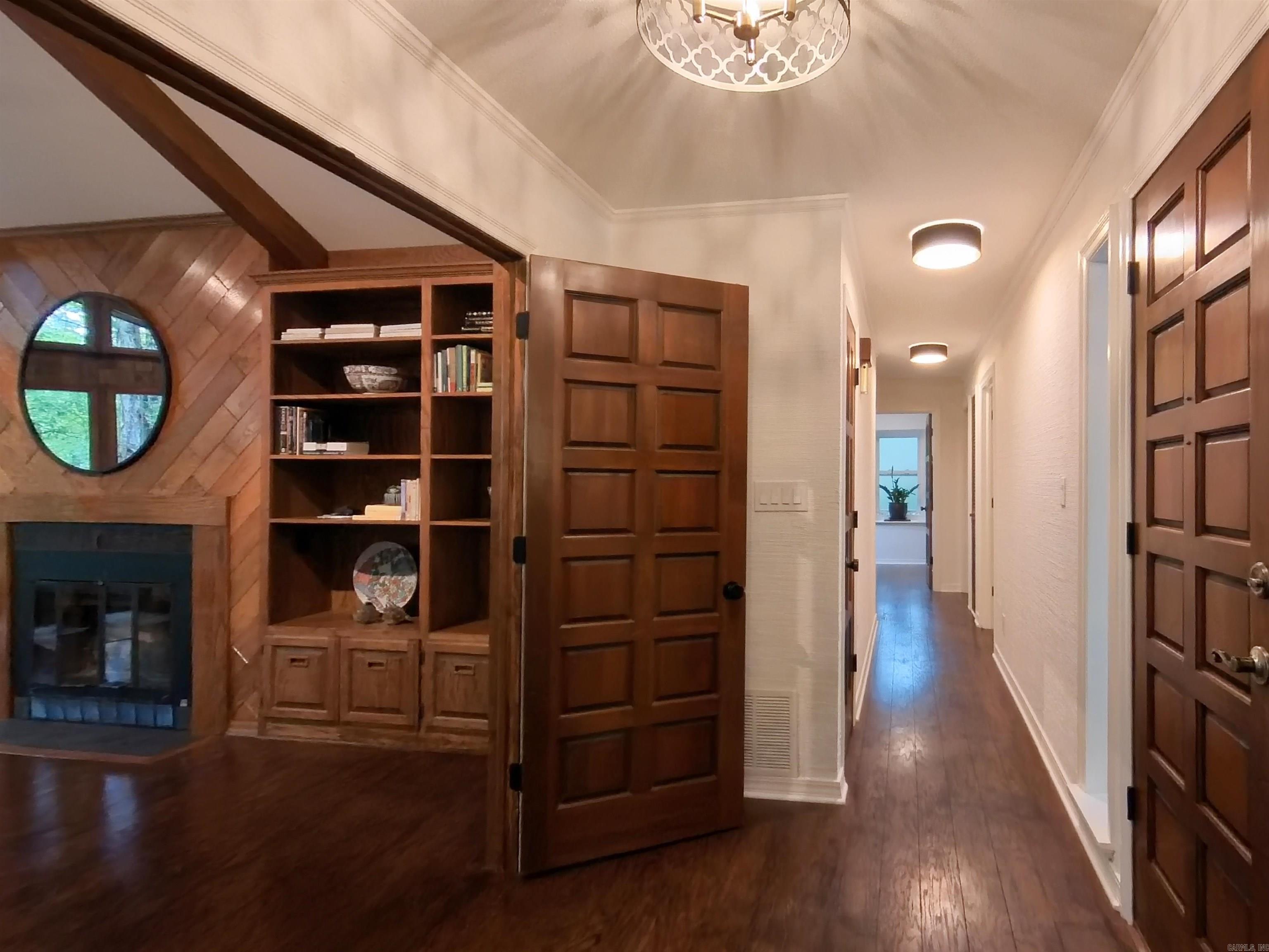 PINE CREST ESTATES - Residential