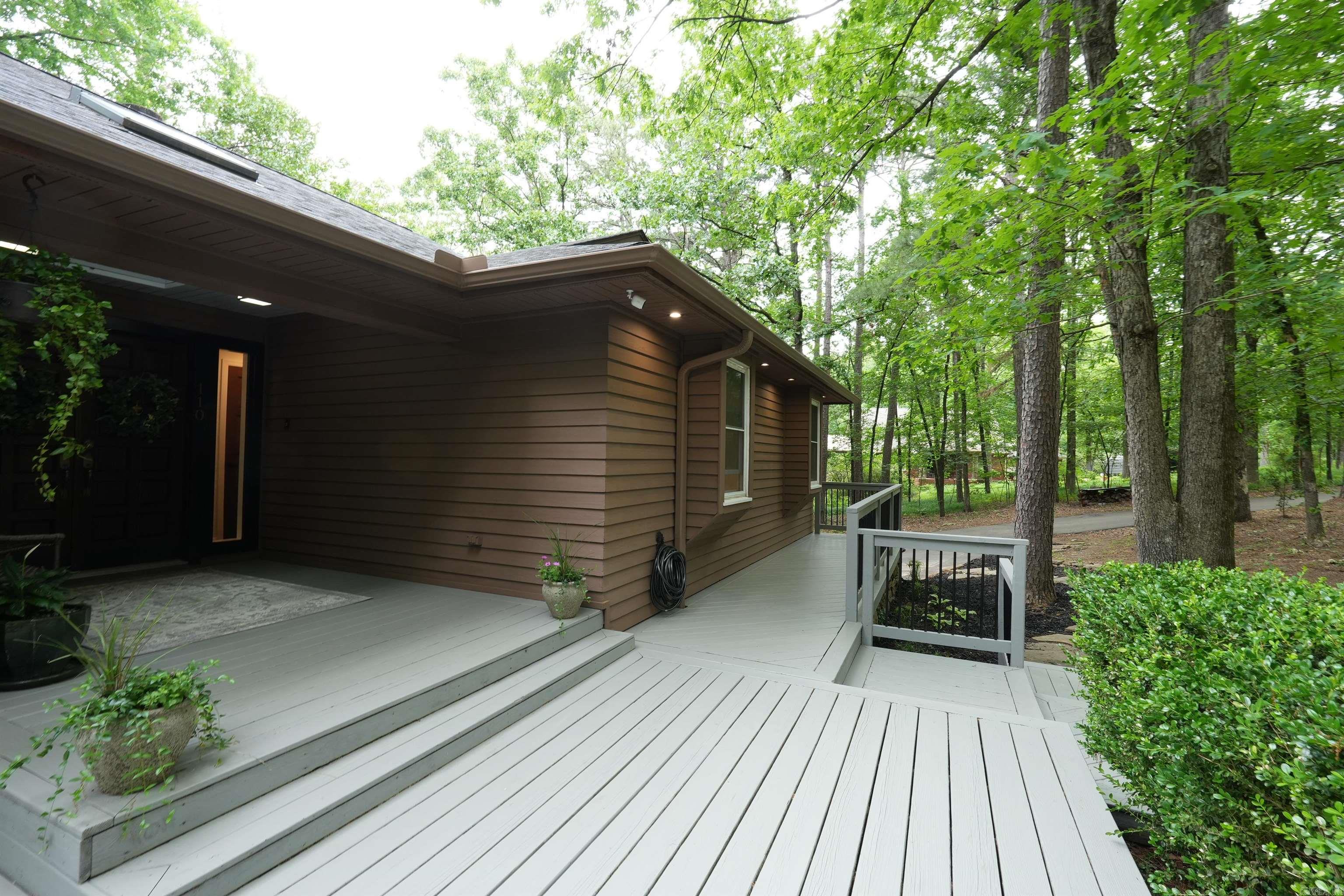 PINE CREST ESTATES - Residential