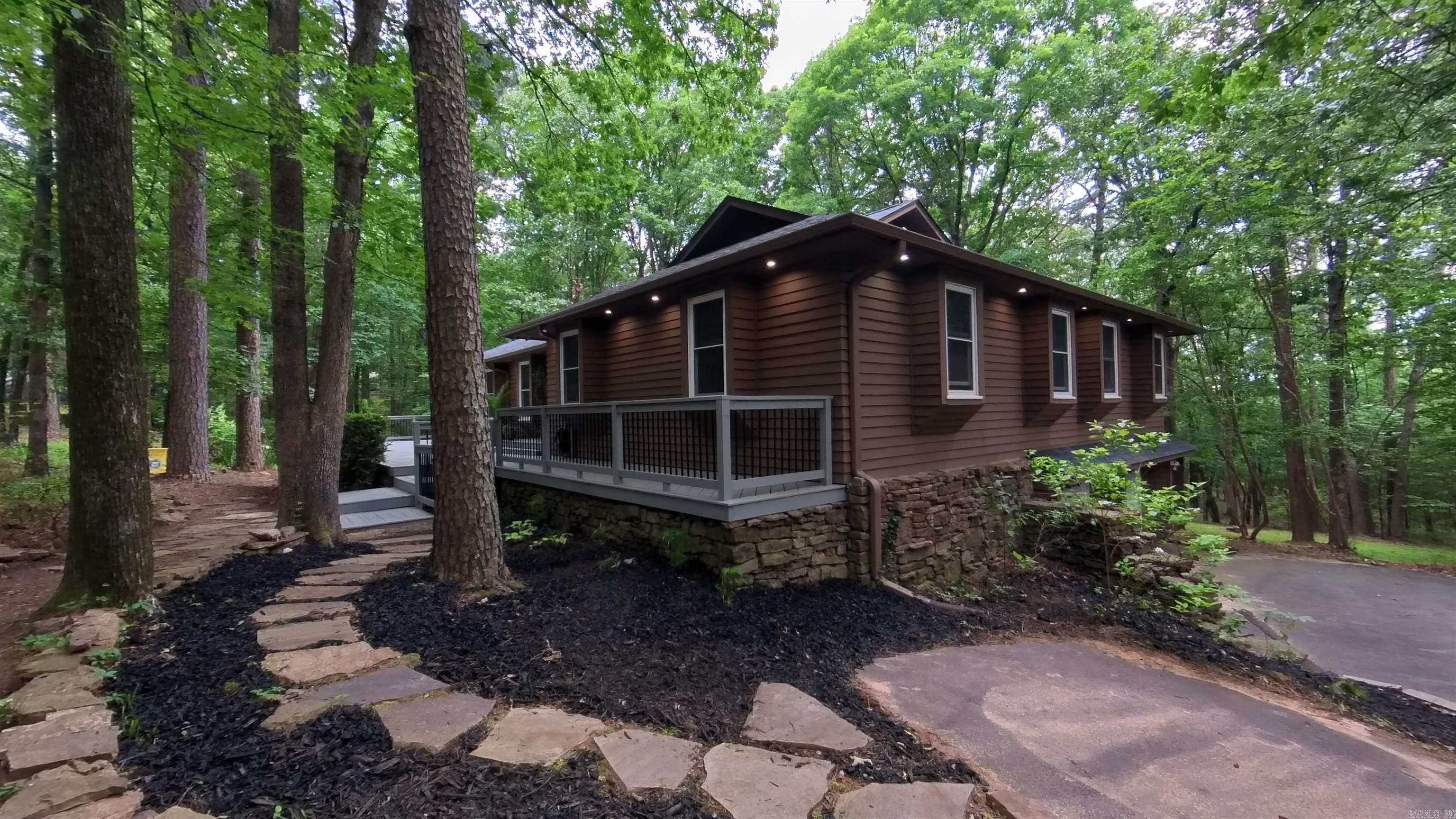 PINE CREST ESTATES - Residential