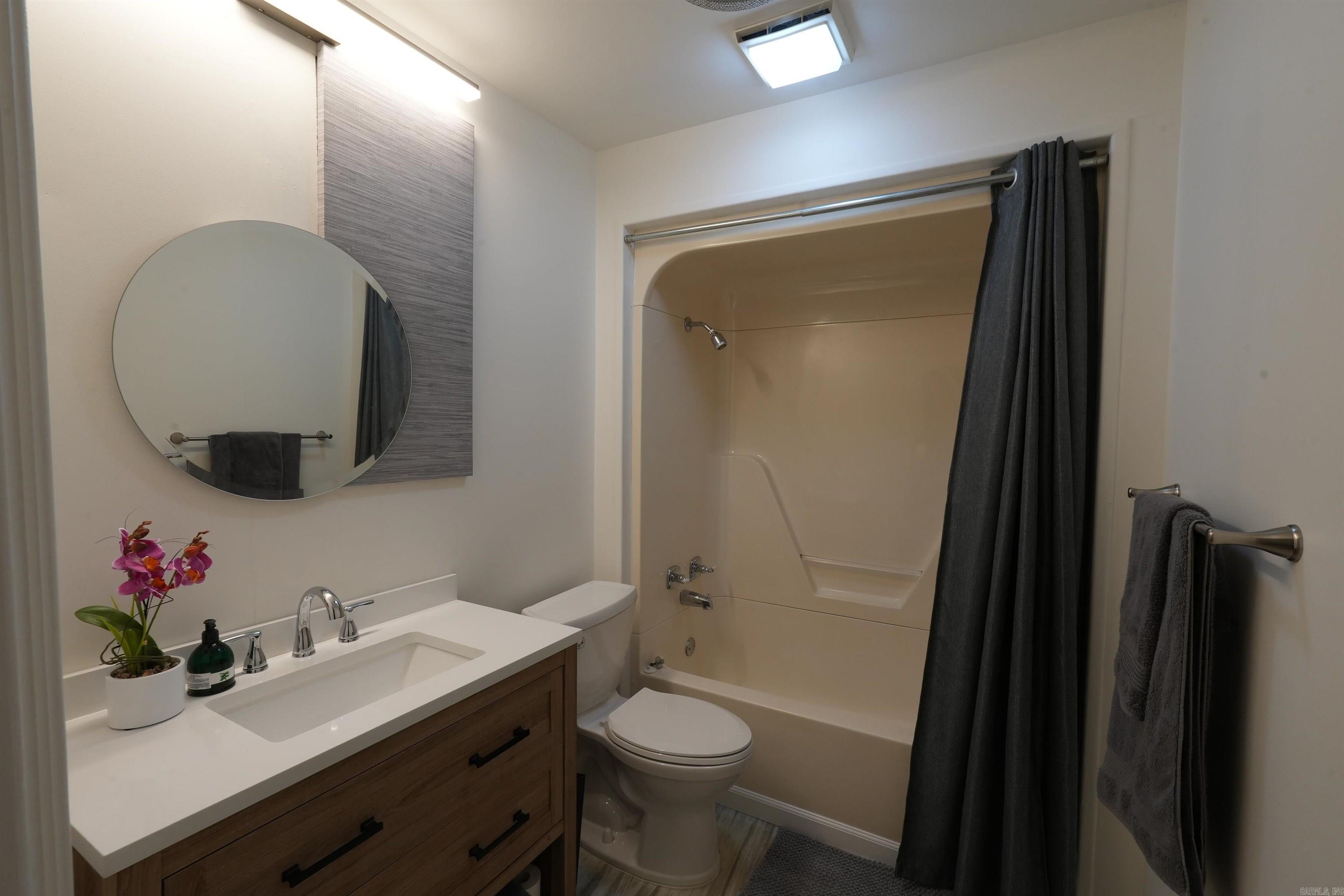 PINE CREST ESTATES - Residential