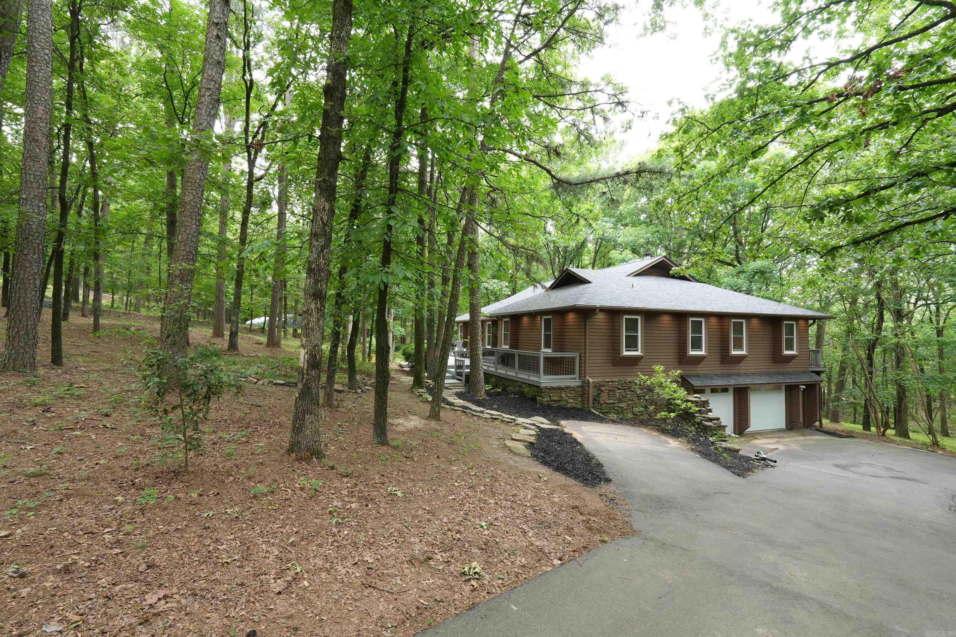 PINE CREST ESTATES - Residential