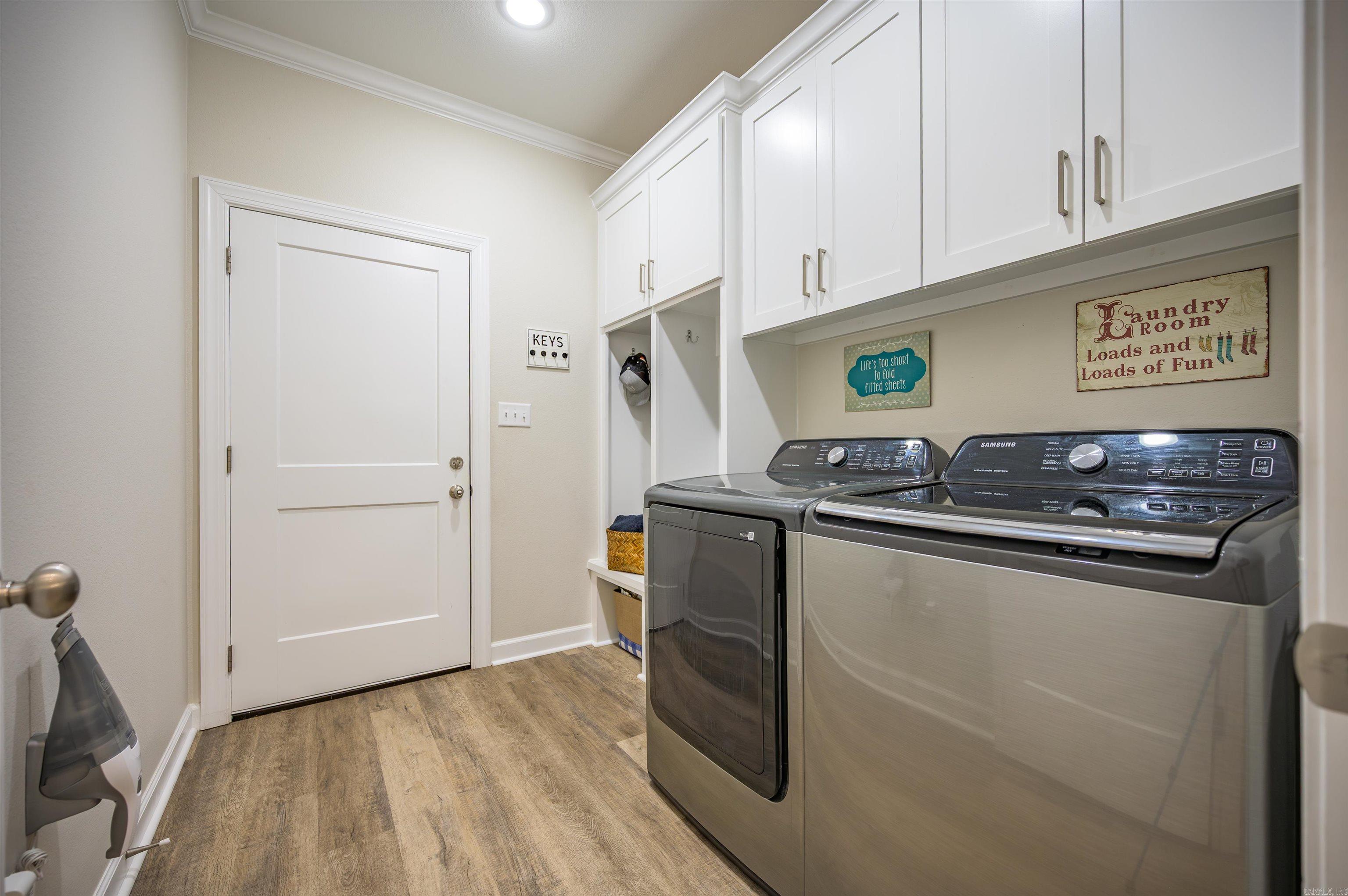 MILLERS GLENN - Residential