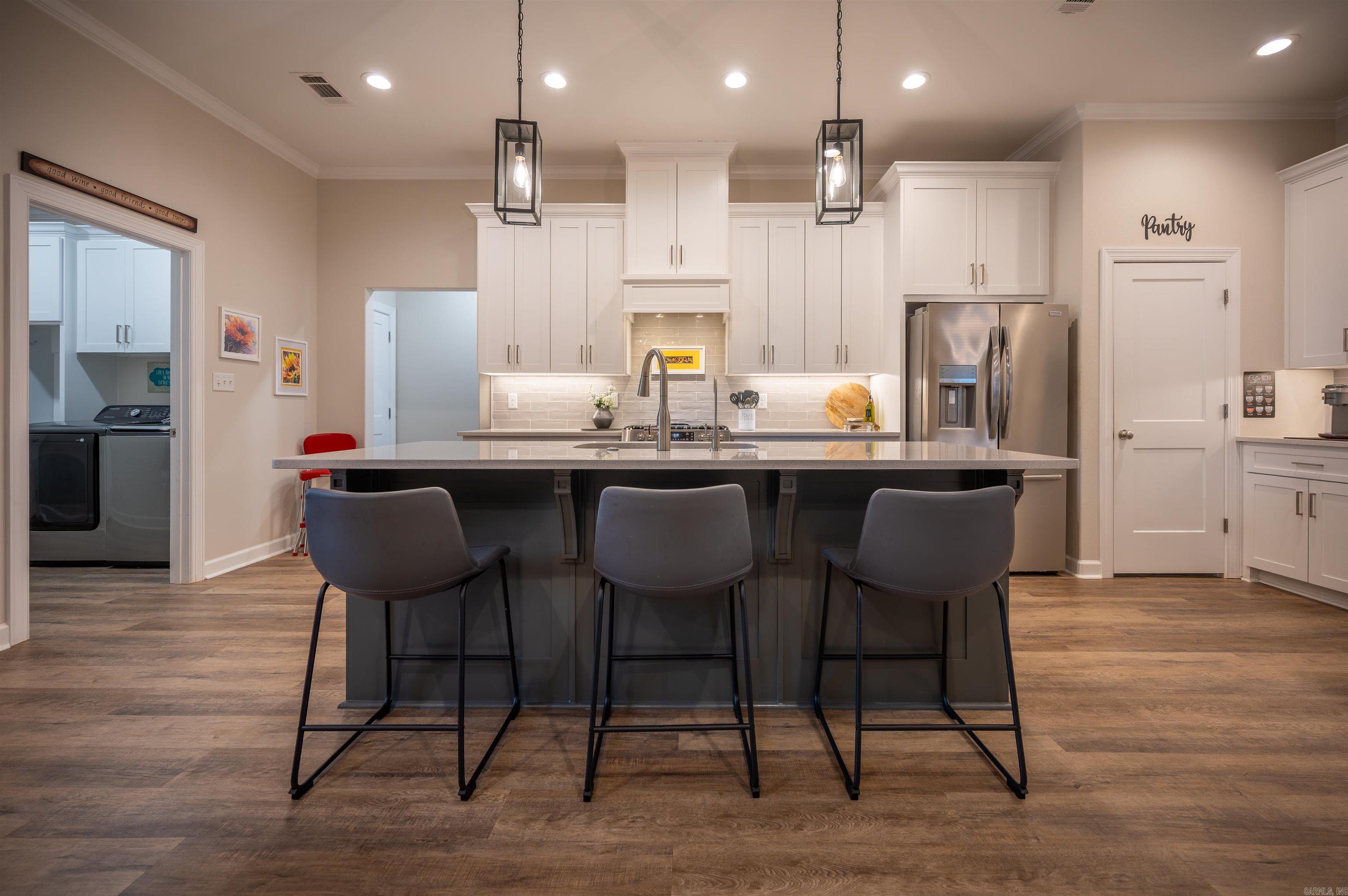 MILLERS GLENN - Residential