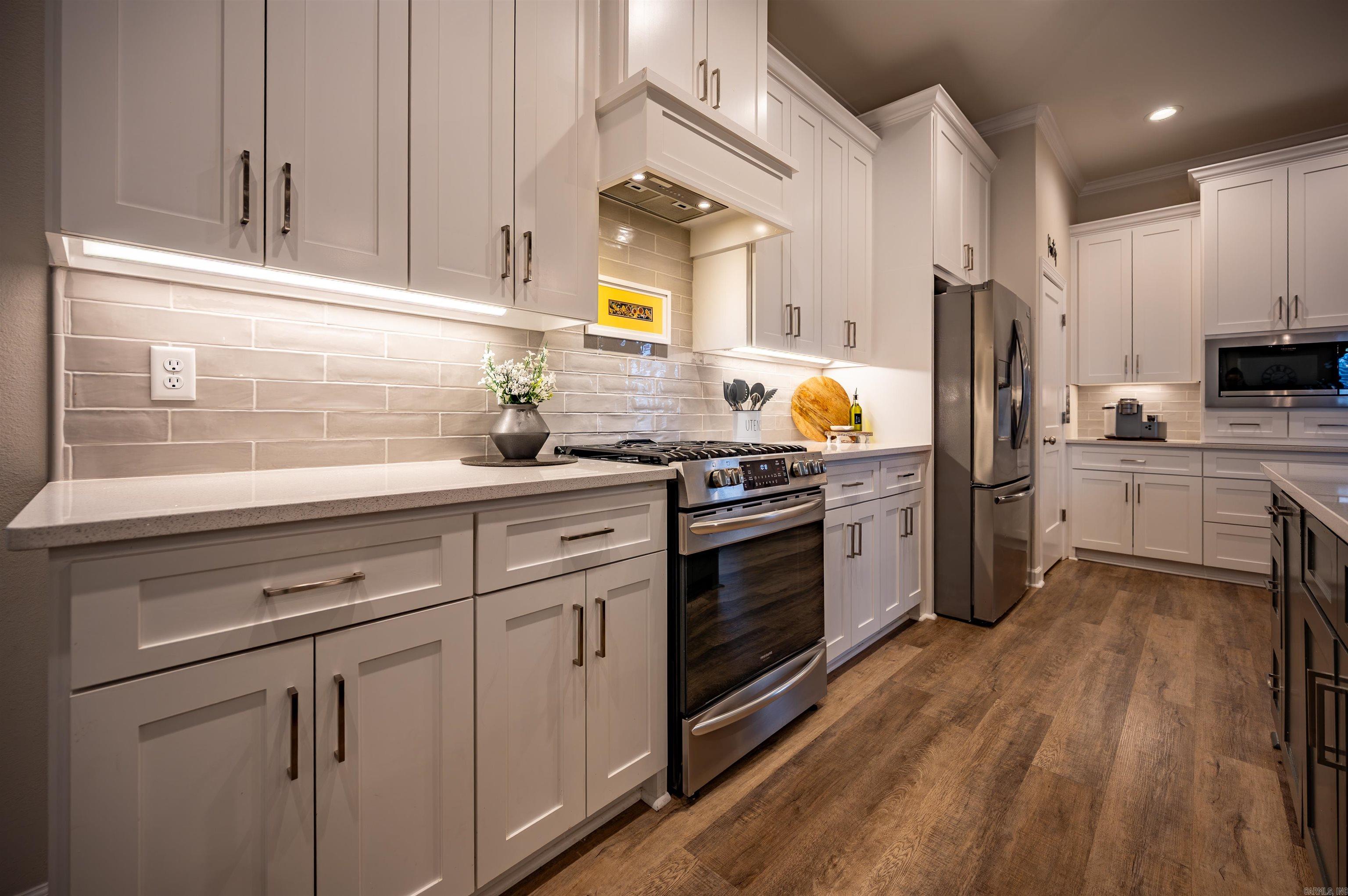 MILLERS GLENN - Residential