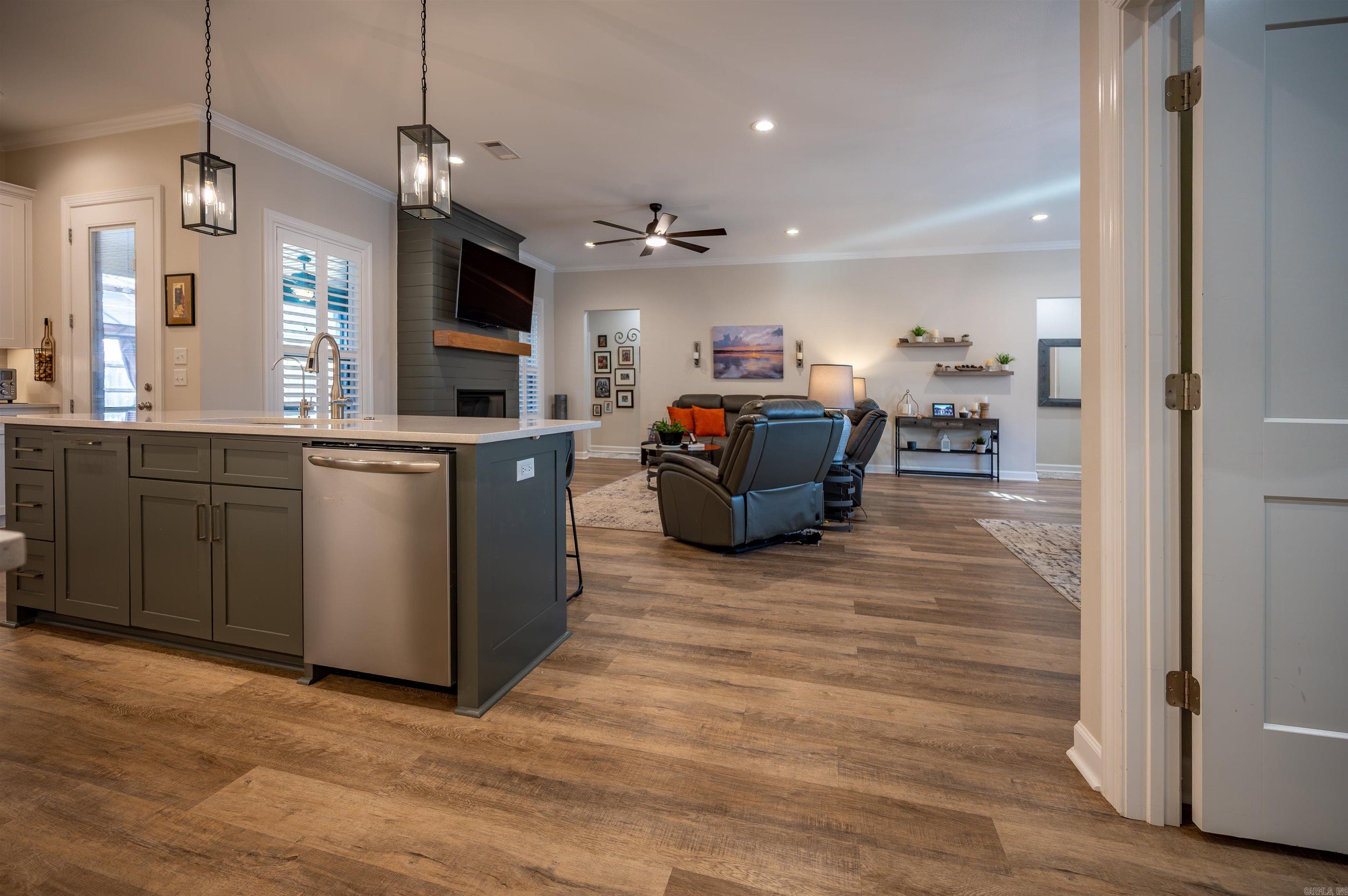 MILLERS GLENN - Residential